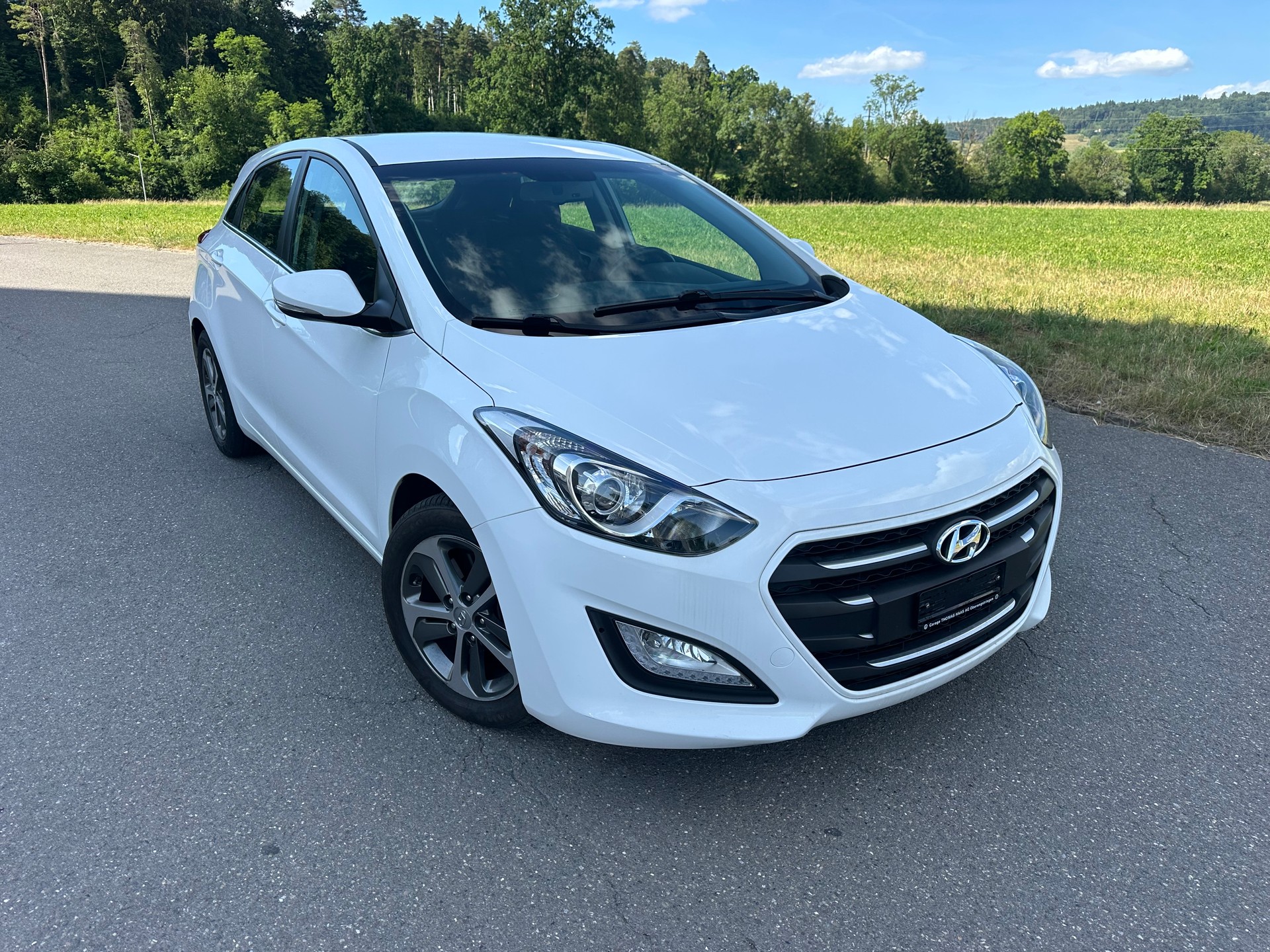HYUNDAI i30 1.6 CRDi Plena Automatic-image-0