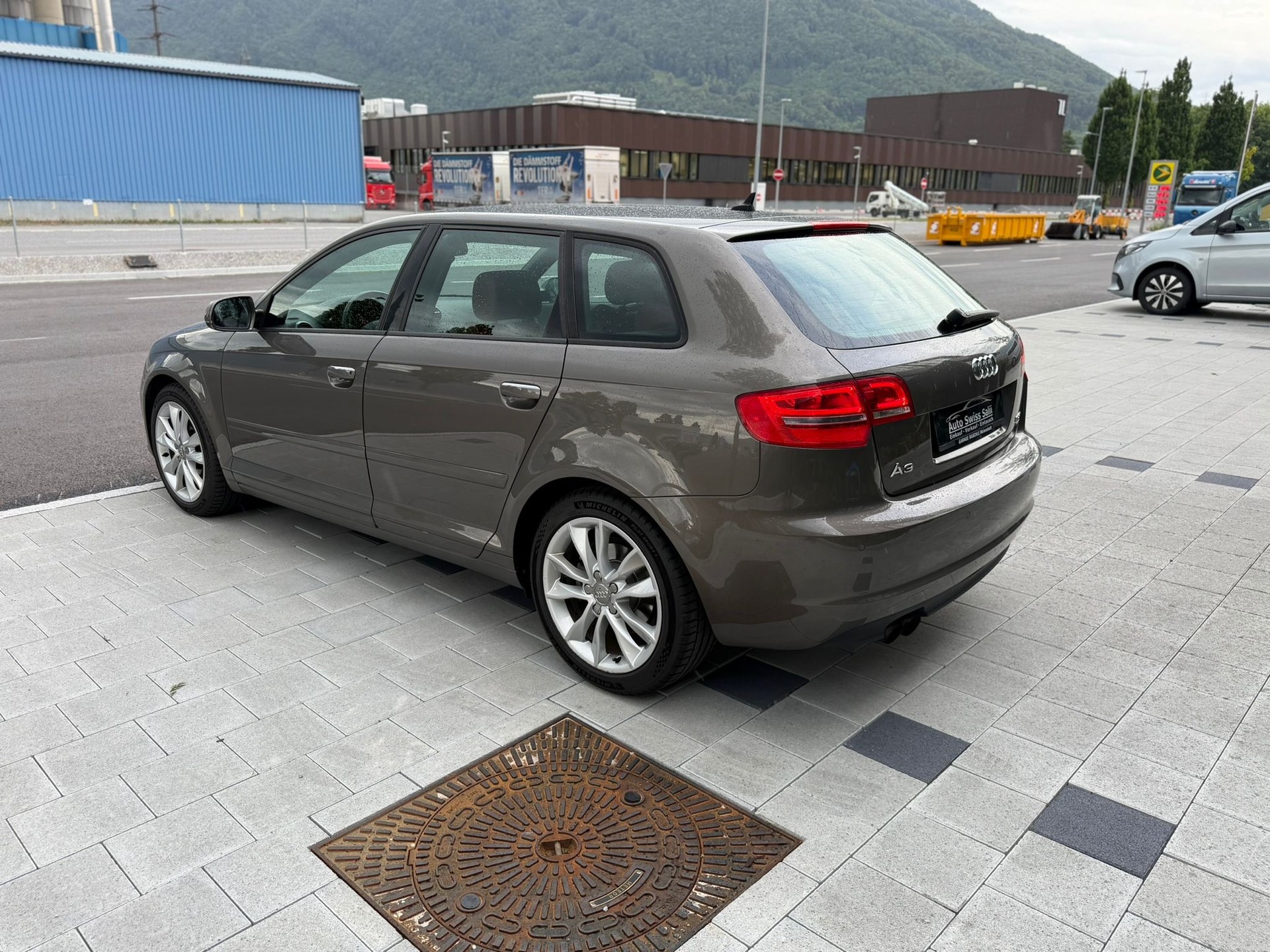 AUDI A3 Sportback 2.0 TFSI quattro-image-4