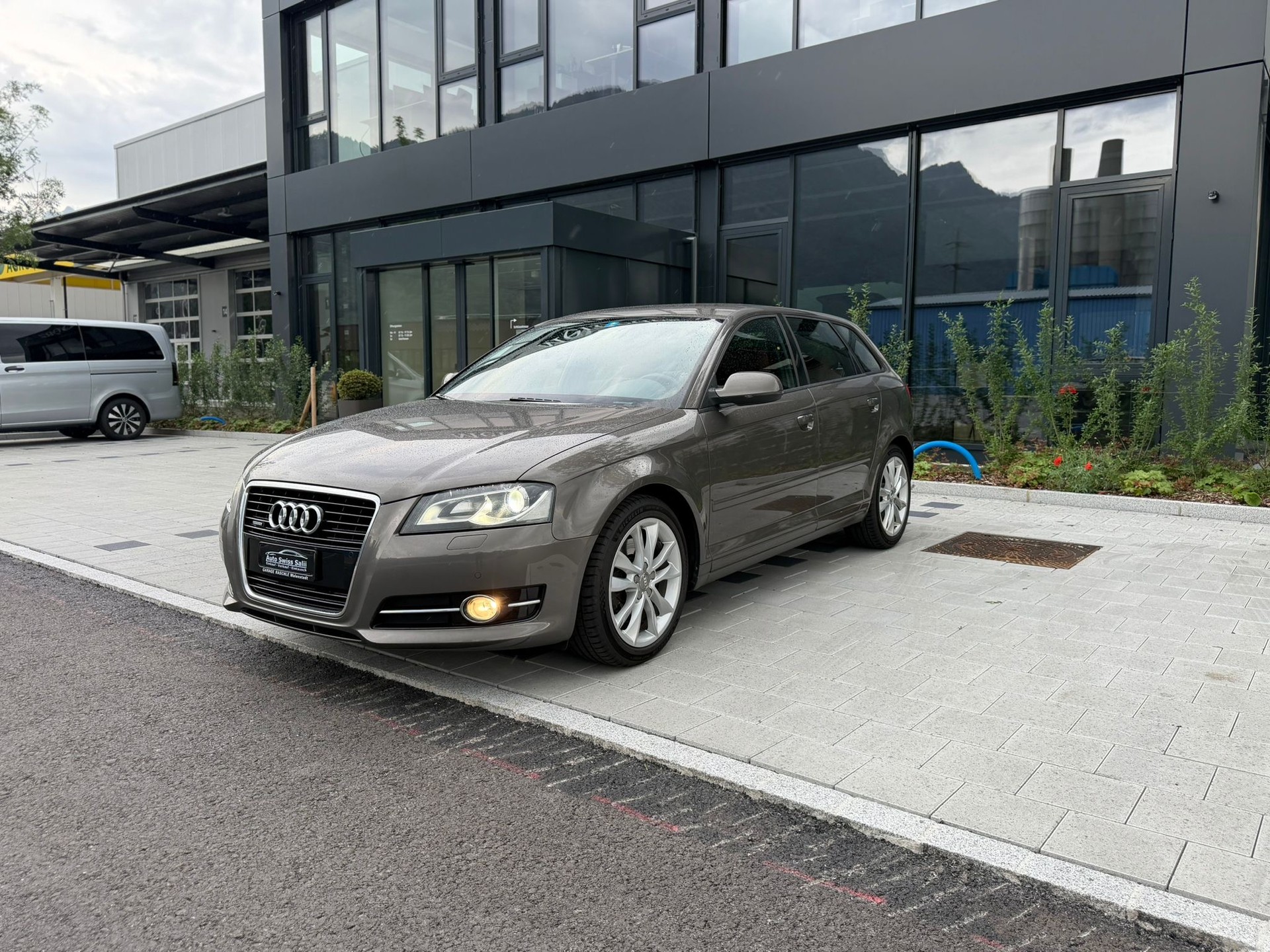 AUDI A3 Sportback 2.0 TFSI quattro-image-0