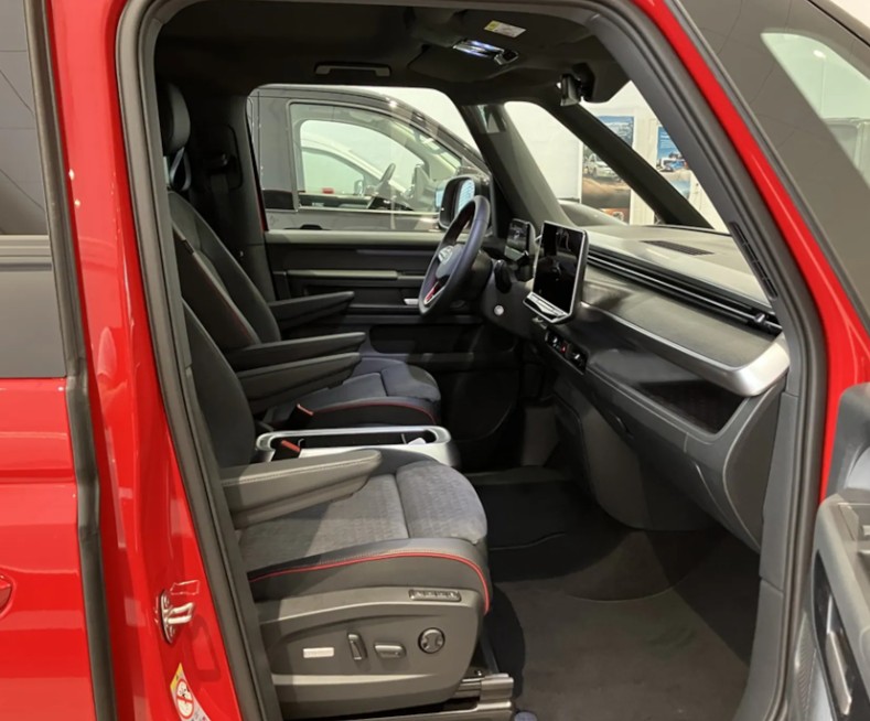 VW ID.Buzz NWB GTX 4 Motion-image-9