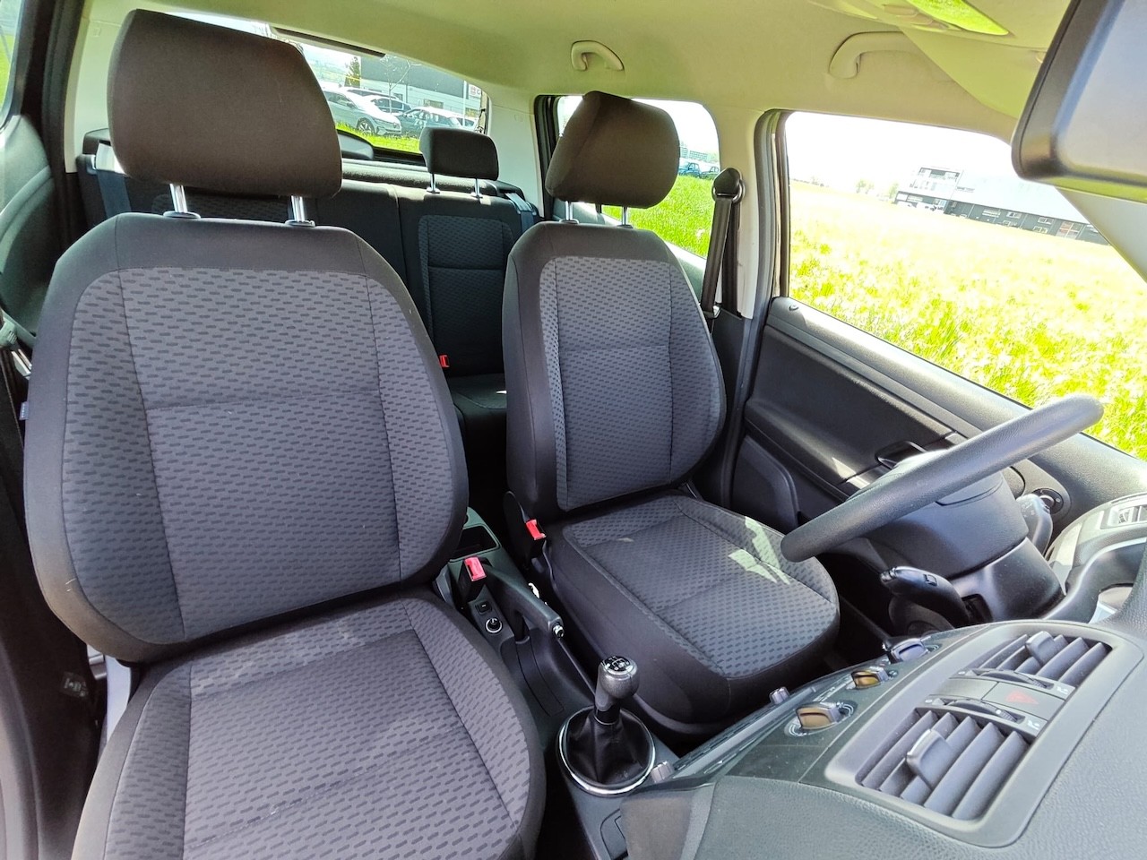 SKODA Fabia 1.2-image-13