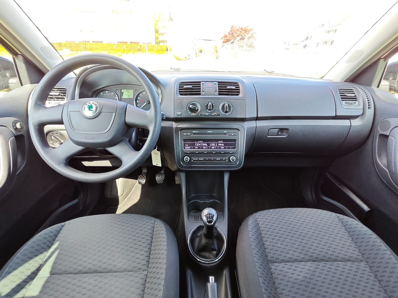 SKODA Fabia 1.2-image-15
