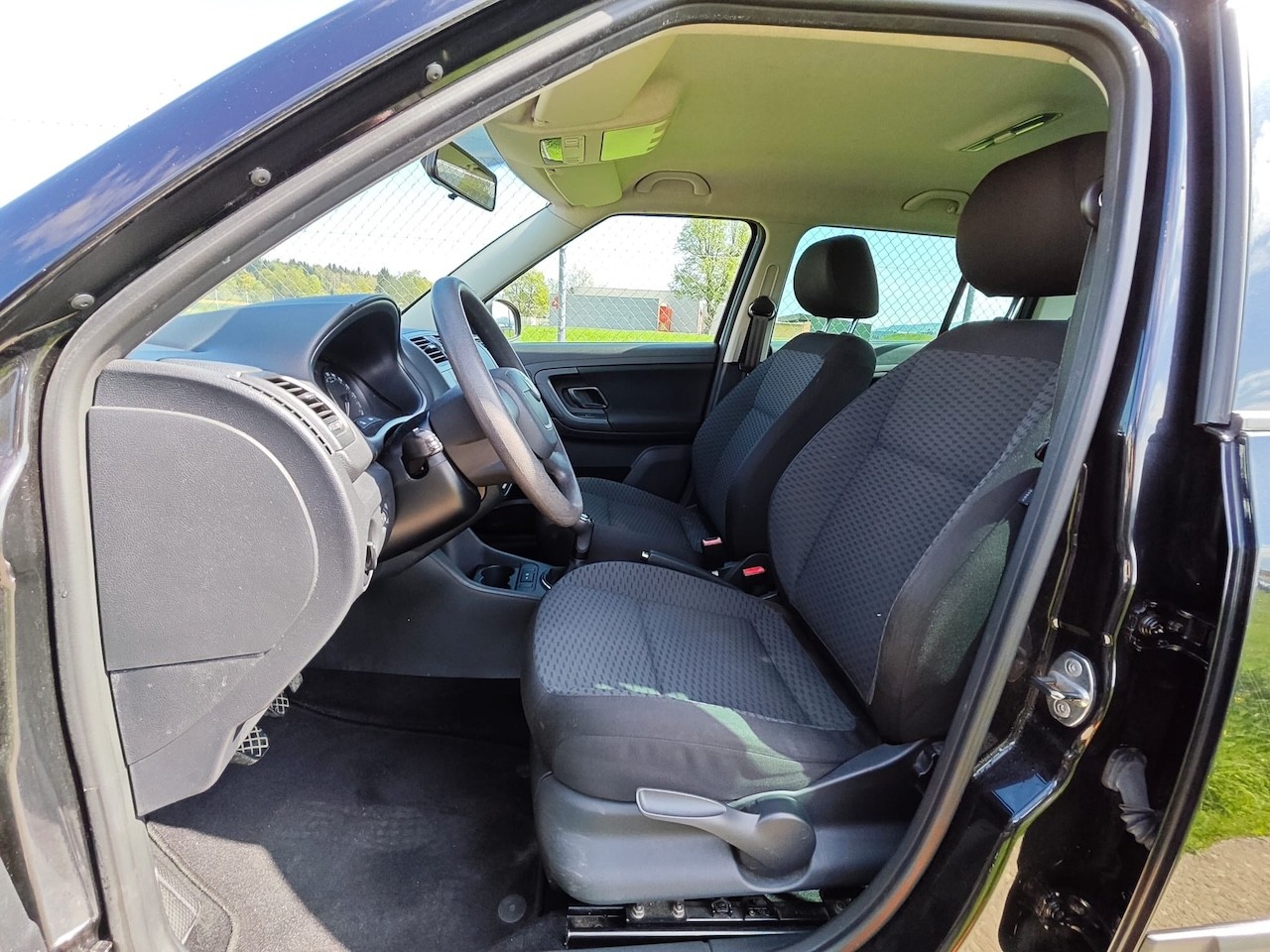 SKODA Fabia 1.2-image-11