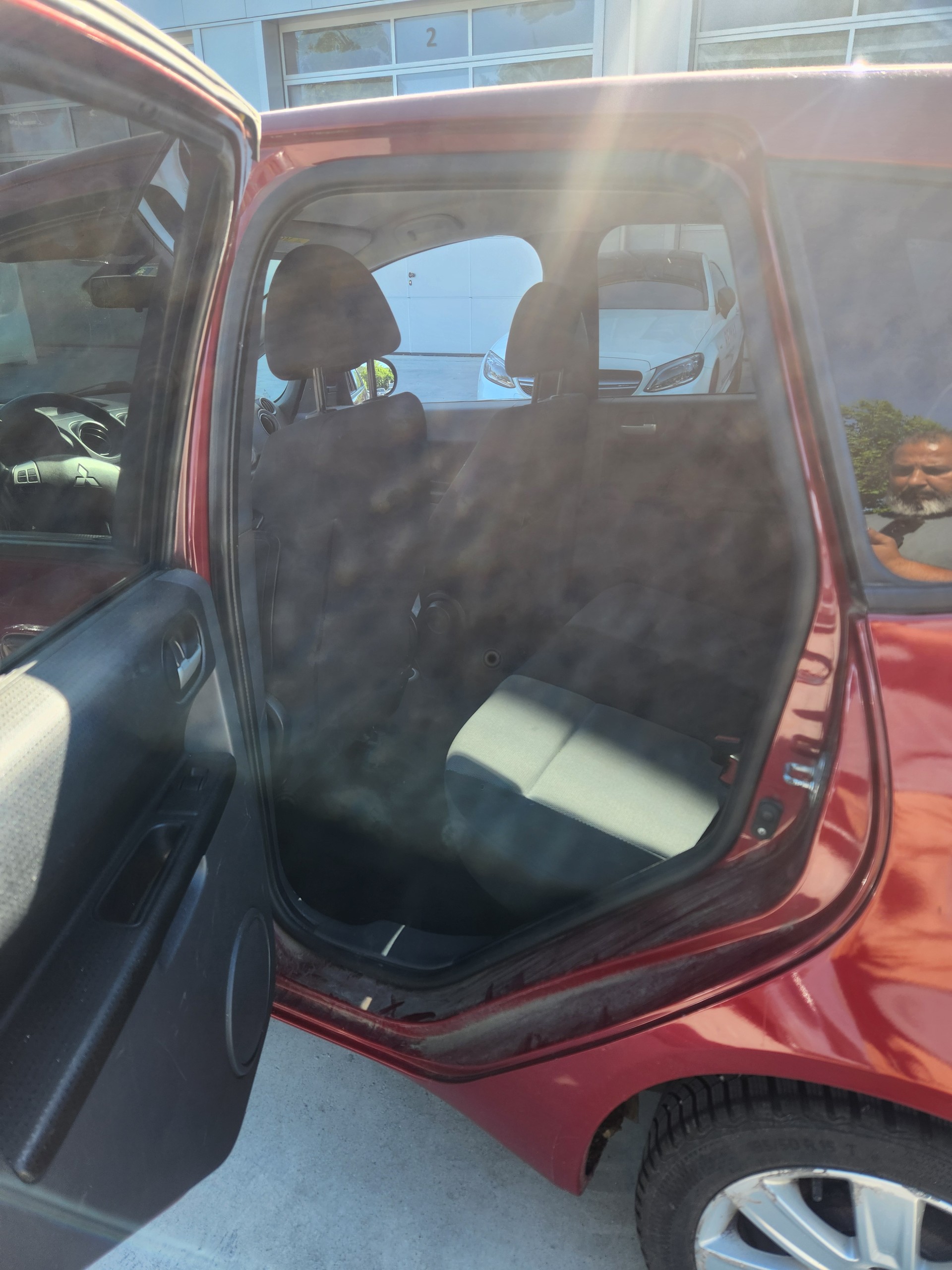 MITSUBISHI Colt 1.3 16V Jubilé (35) Allshift-image-9