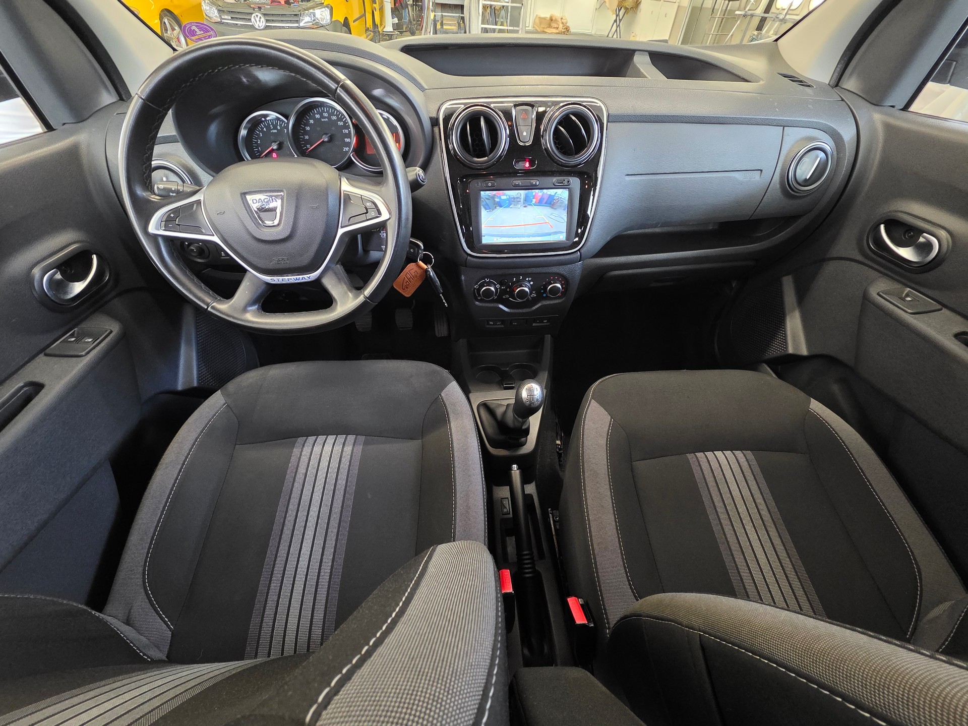 DACIA Dokker 1.6 16V Stepway-image-6