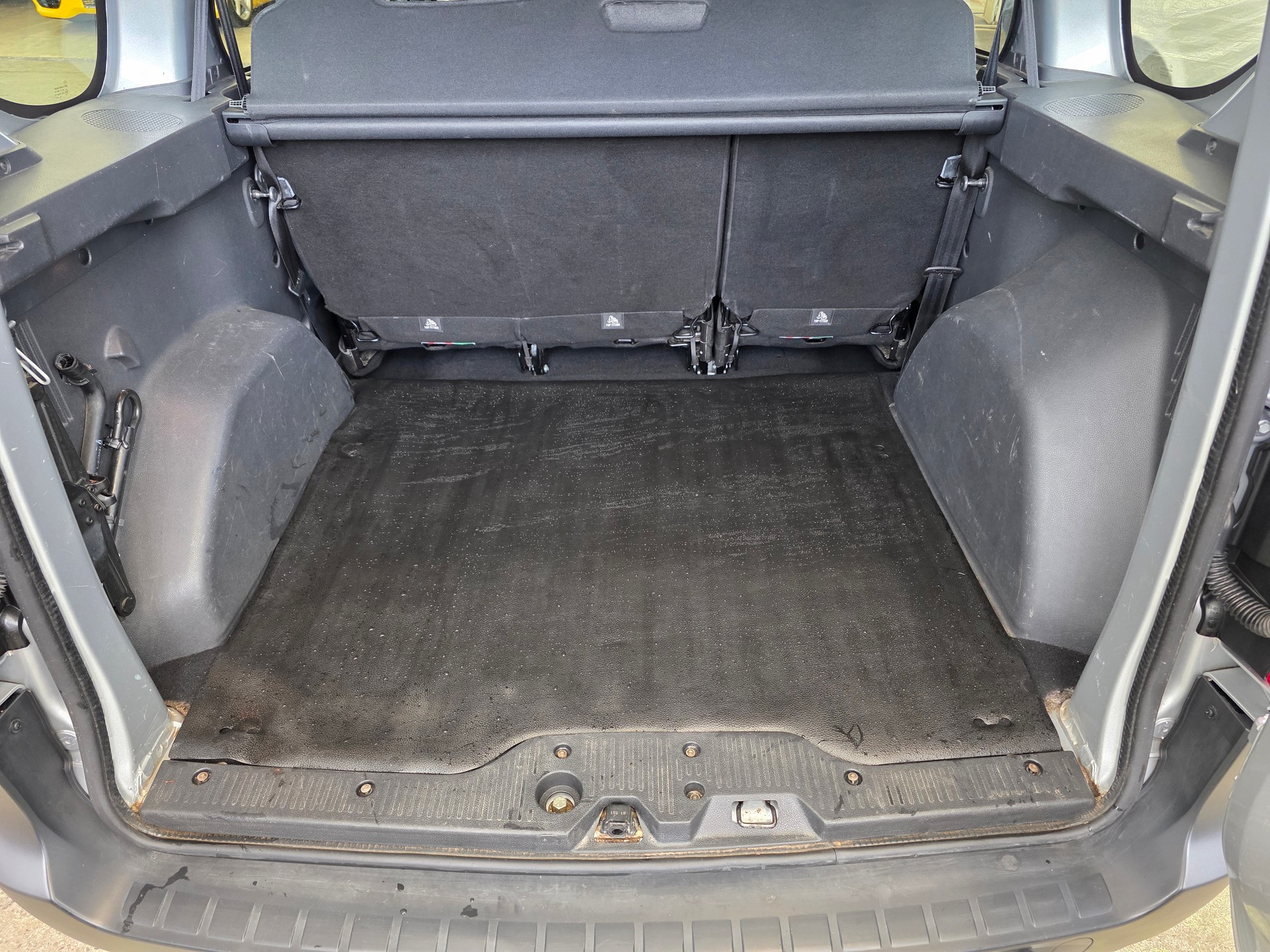 DACIA Dokker 1.6 16V Stepway-image-13