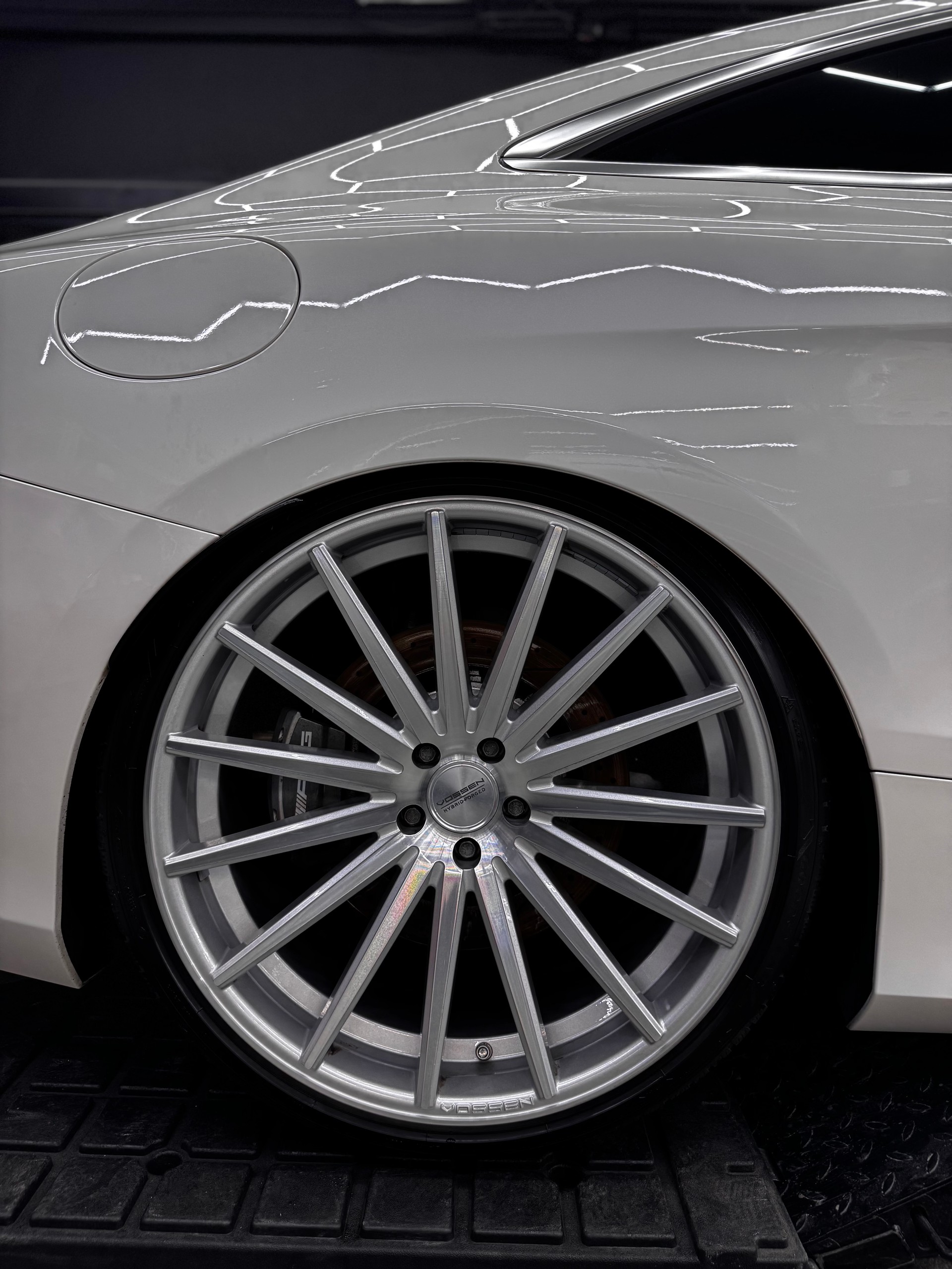 MERCEDES-BENZ S 63 V8 AMG 4matic-image-8