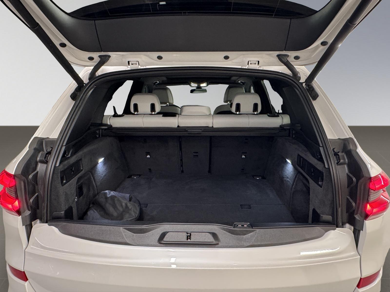 BMW X5 45e xDrive-image-9