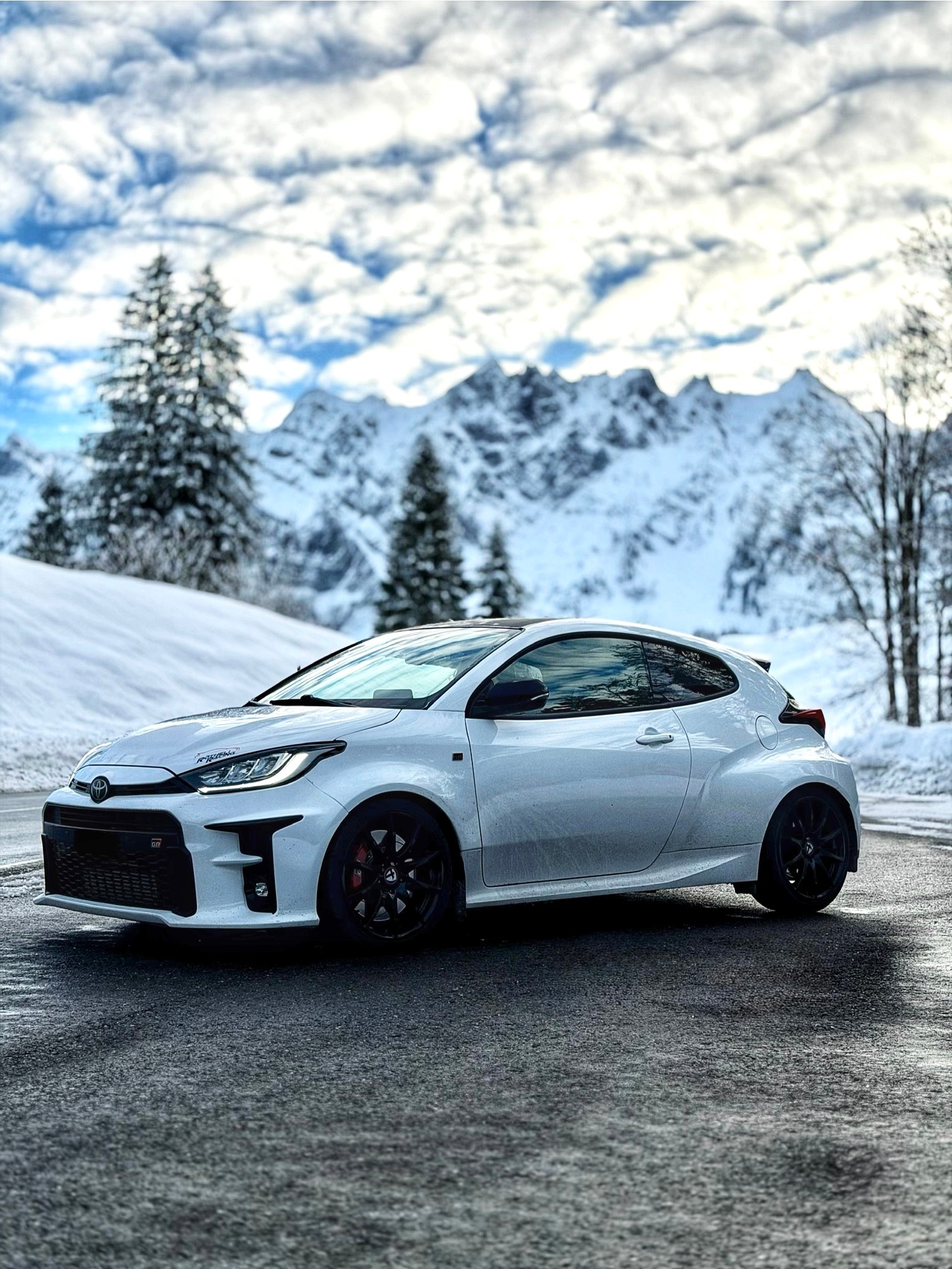 TOYOTA GR Yaris 1.6 Turbo Sport 4x4-image-10
