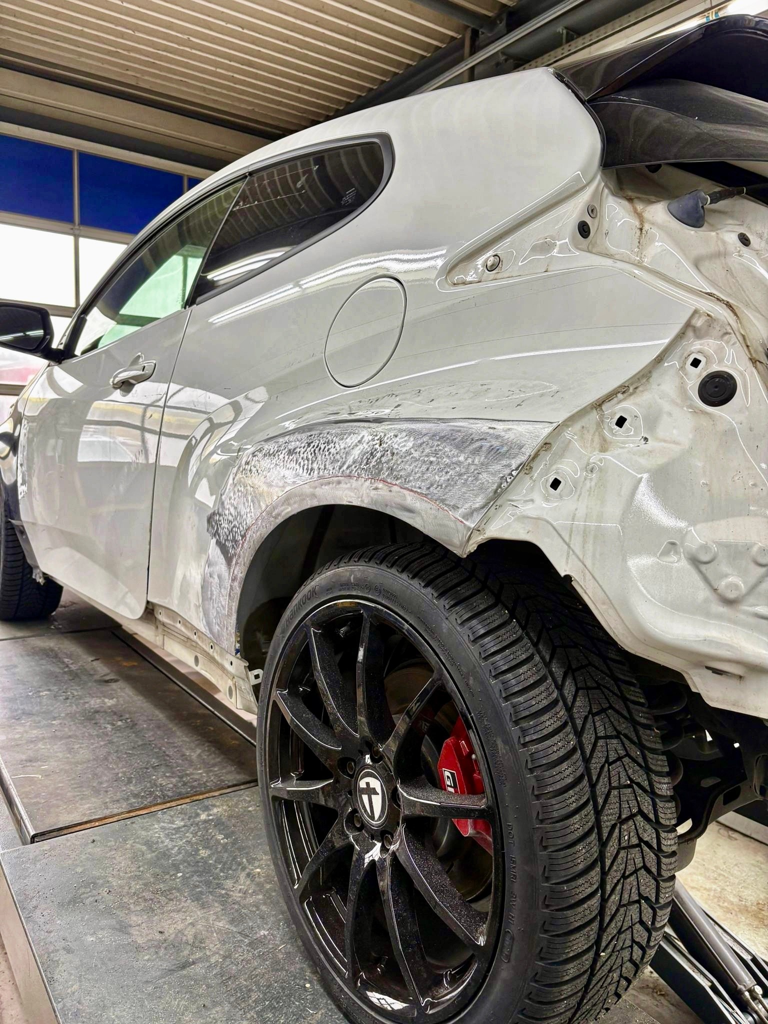 TOYOTA GR Yaris 1.6 Turbo Sport 4x4-image-14