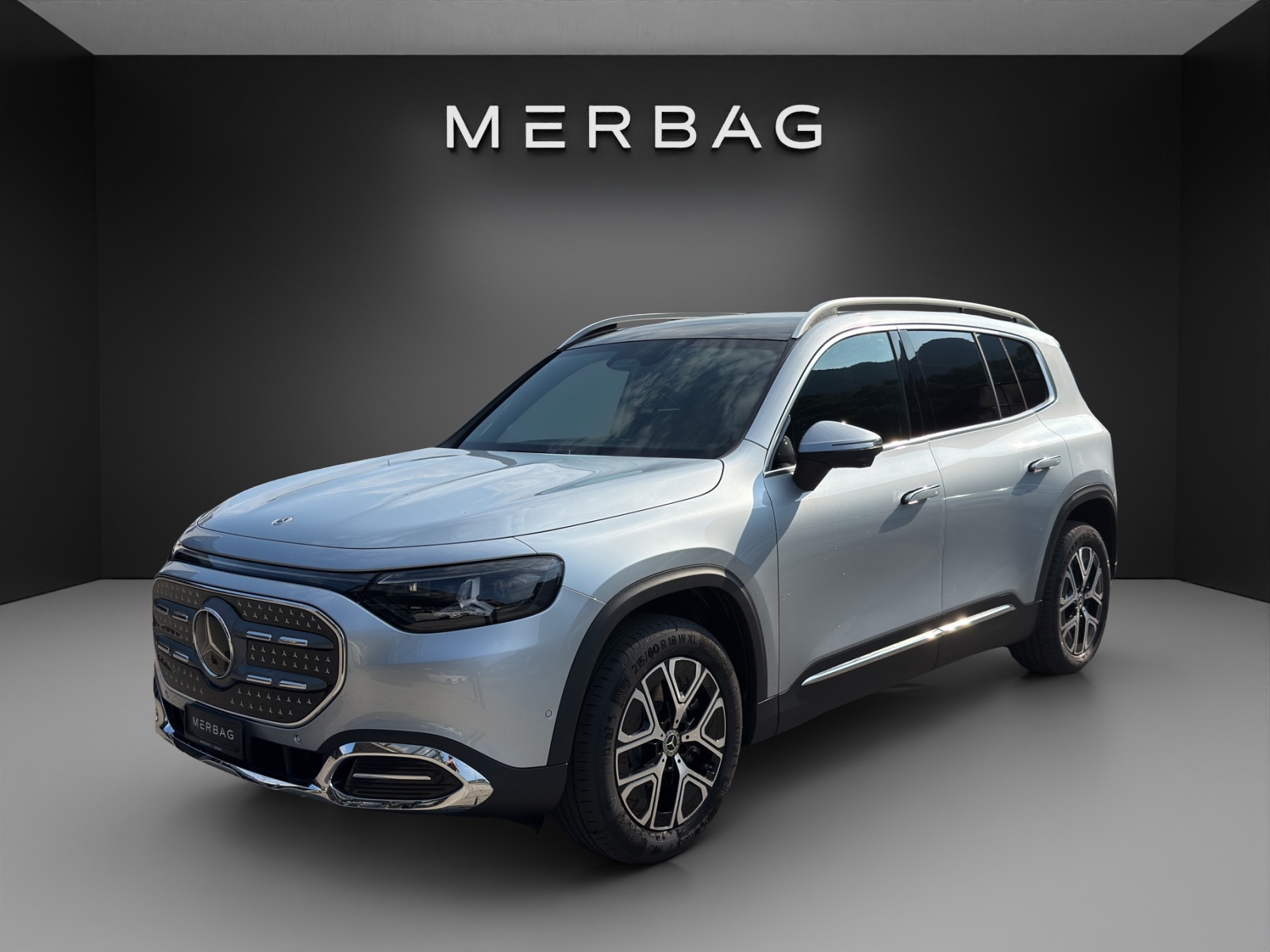 MERCEDES-BENZ GLB 250+ with EQ Technology-image-0