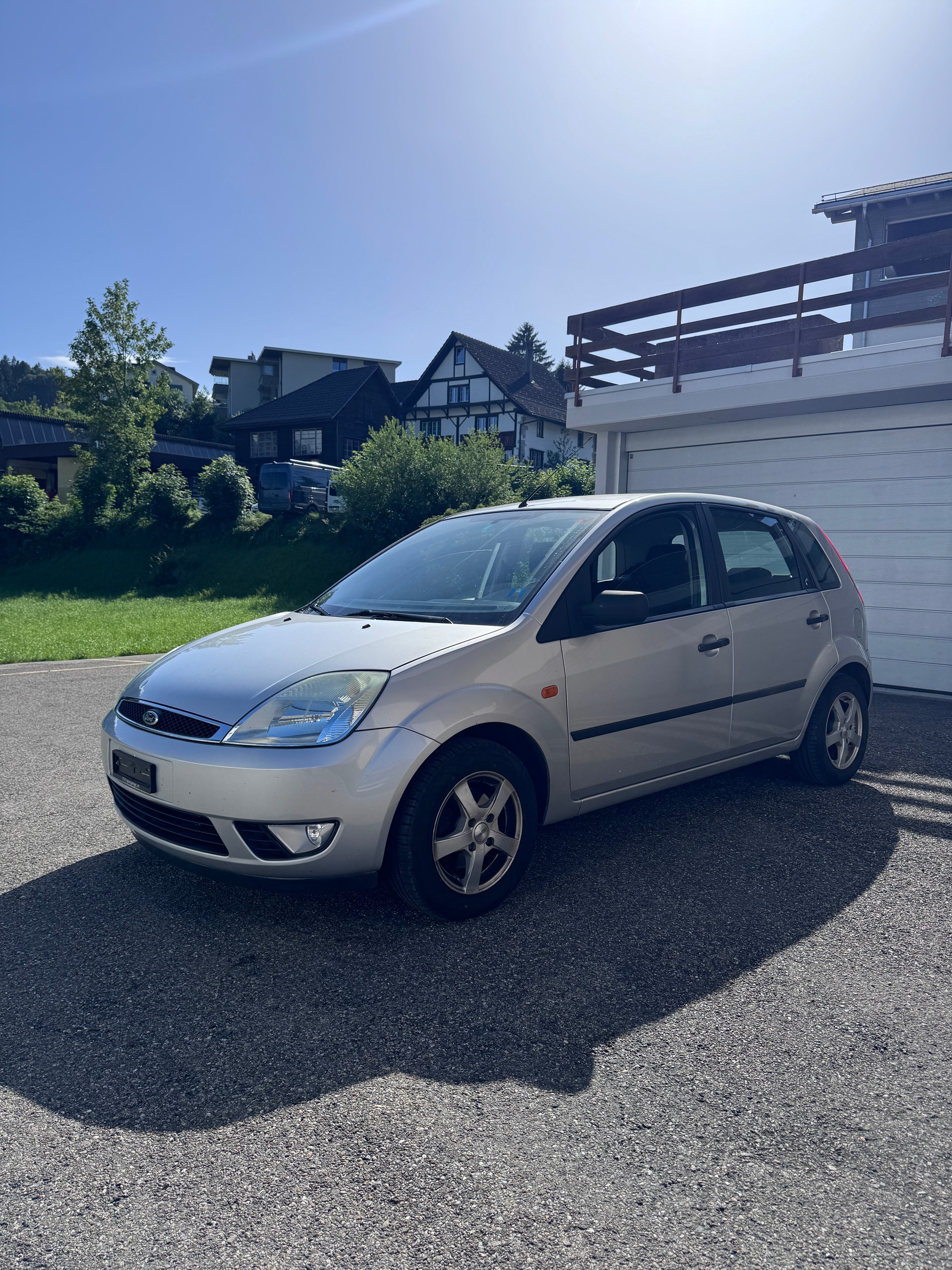 FORD Fiesta 1.6 16V Trend-image-0