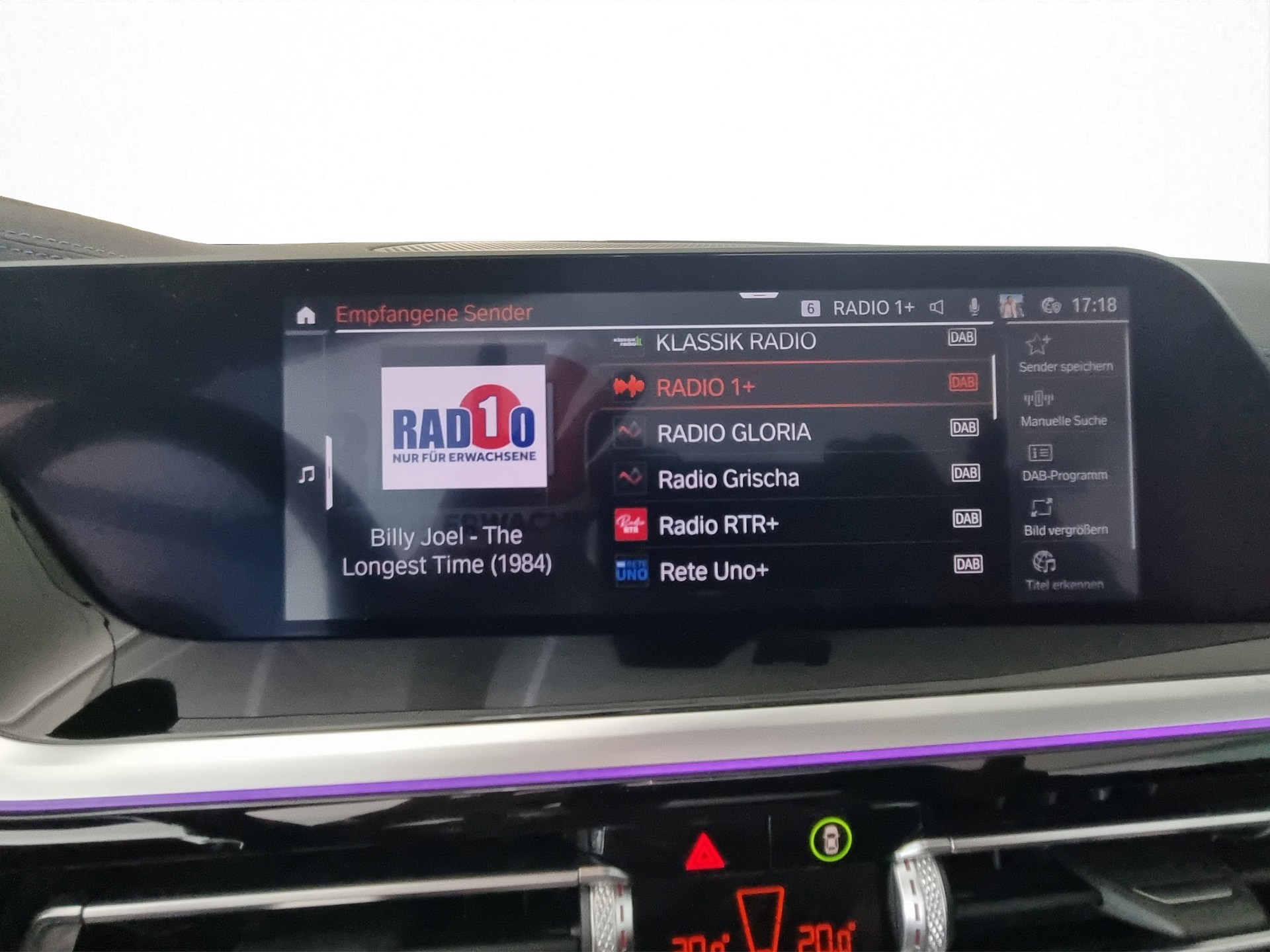 BMW Z4 20i sDrive-image-15