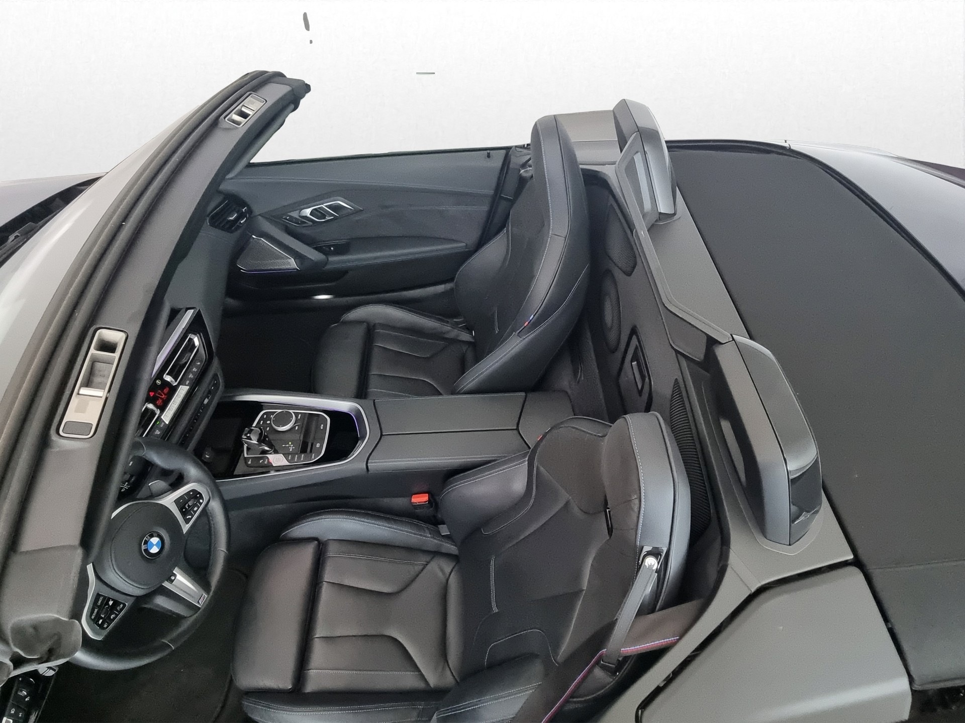BMW Z4 20i sDrive-image-12