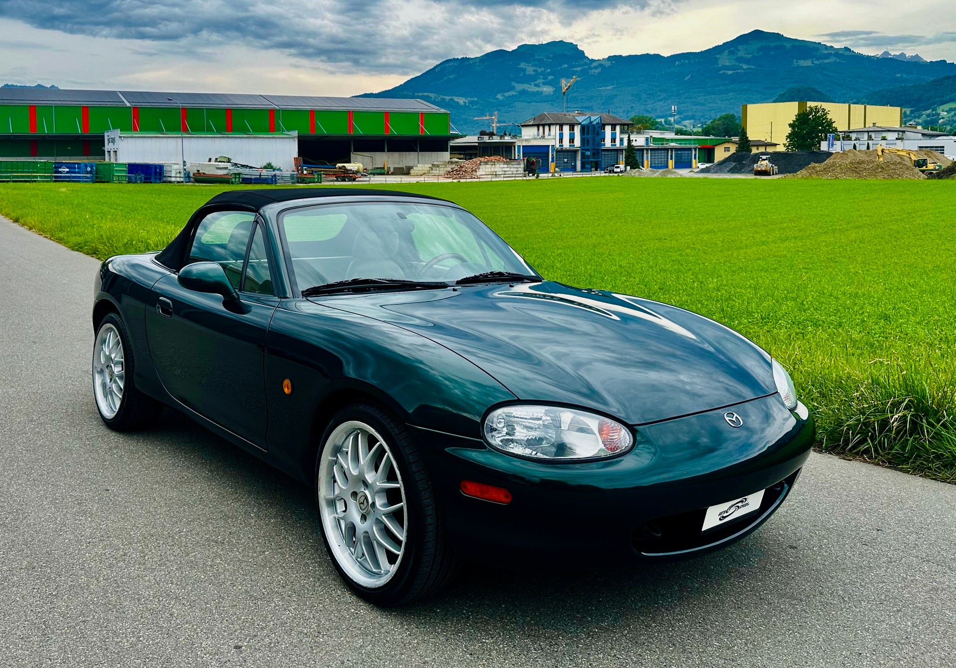 MAZDA MX-5 1.8i-16 GT-R Youngst-image-8