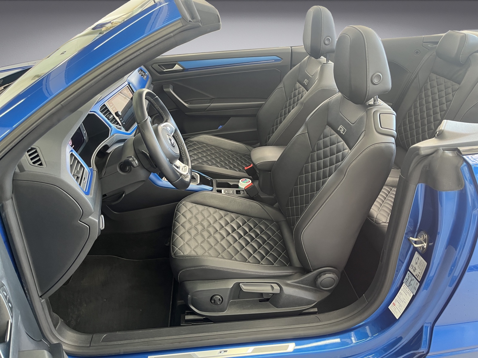 VW T-Roc Cabriolet 1.5 TSI R-Line DSG-image-8