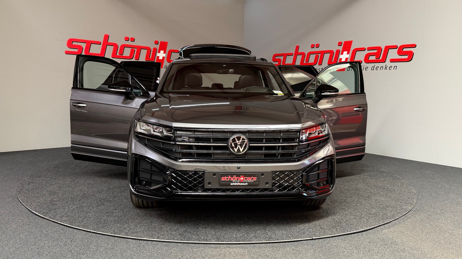 VW Touareg Final Edition 3.0 TDI R-Line Tiptronic-image-9