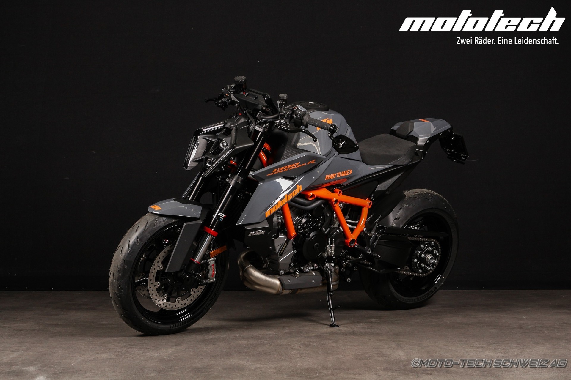 KTM 1390 Super Duke R-image-4