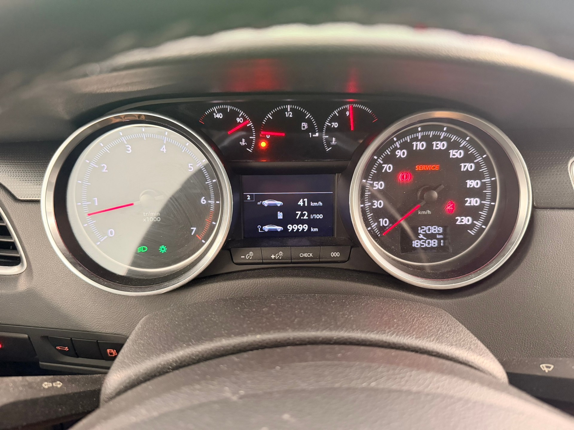 PEUGEOT 508 1.6 16V T Active-image-9