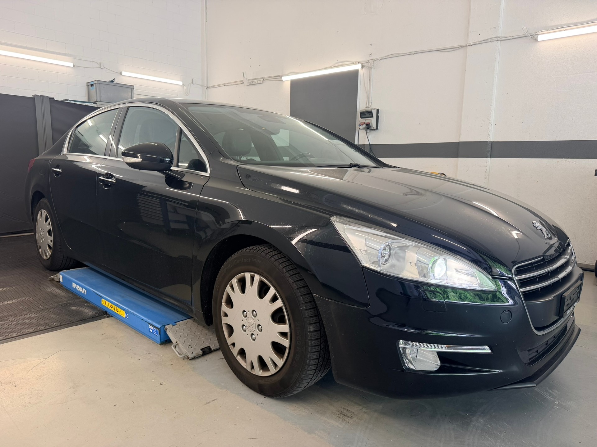 PEUGEOT 508 1.6 16V T Active-image-3
