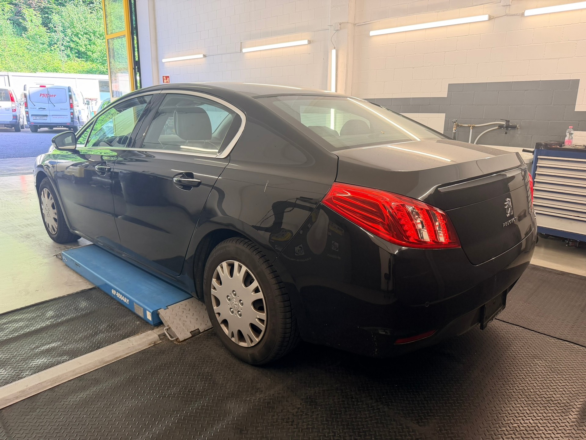 PEUGEOT 508 1.6 16V T Active-image-5
