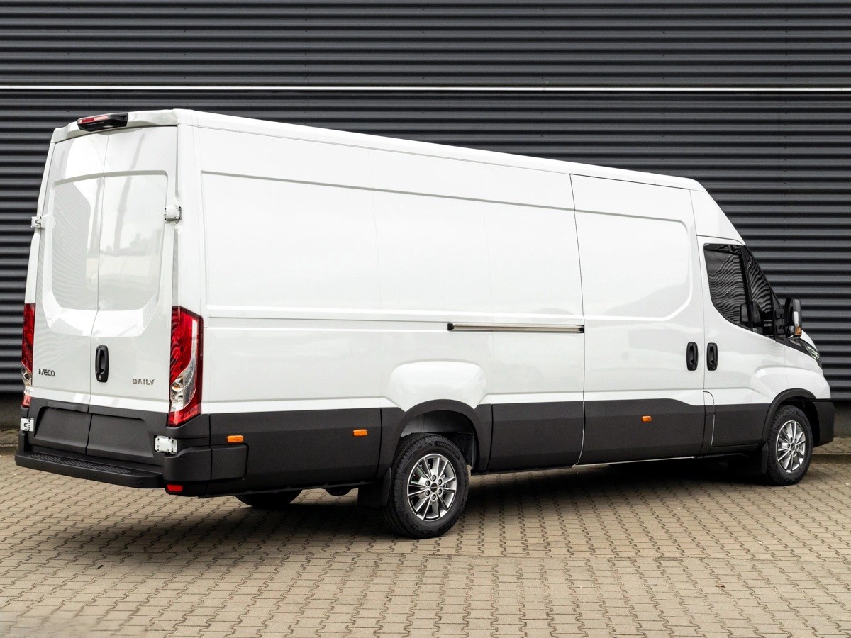 IVECO 35 S 18H A8 L4H2 Kasten-image-3