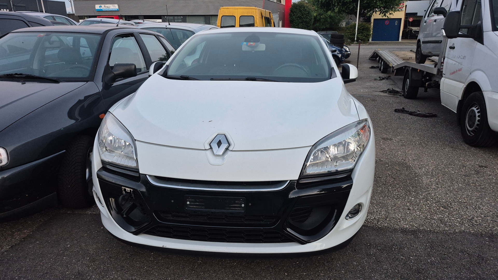 RENAULT Mégane Coupé 1.2 16V Turbo Dynamique-image-1