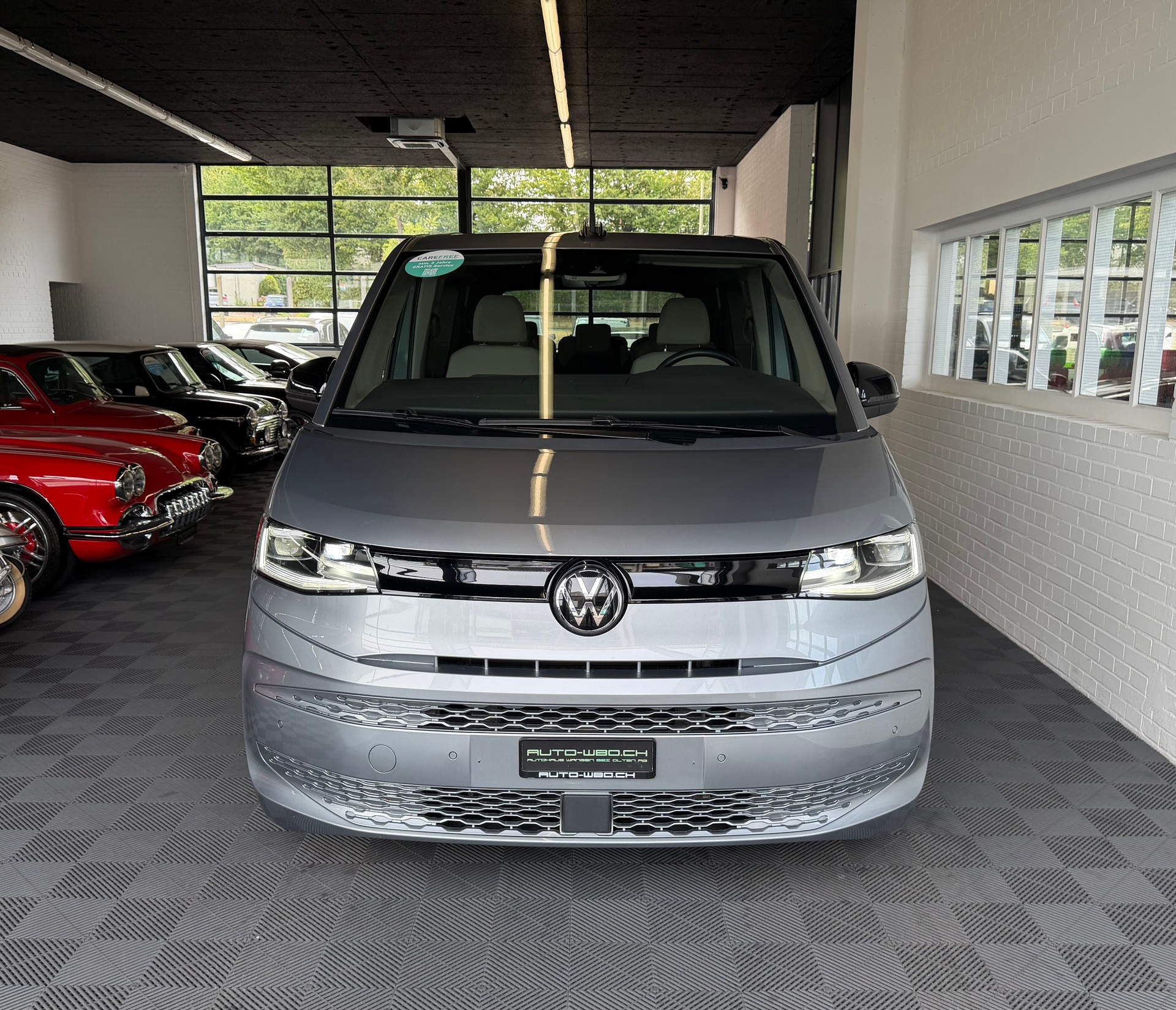 VW Multivan 2.0 TSI 204 PS DSG * STANDHEIZUNG * 7 SITZE *-image-6