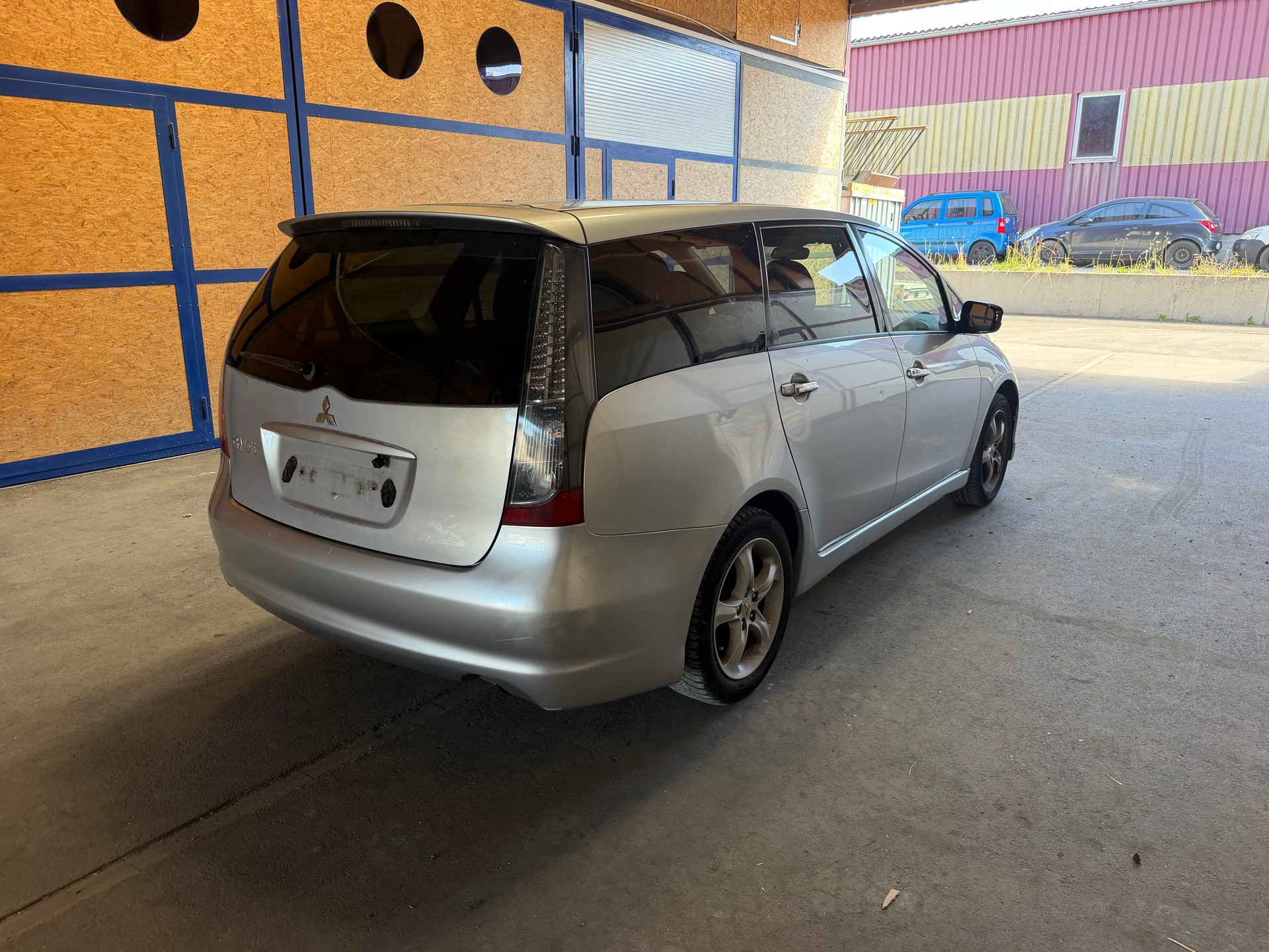 MITSUBISHI Grandis 2.4 16V Intense-image-2