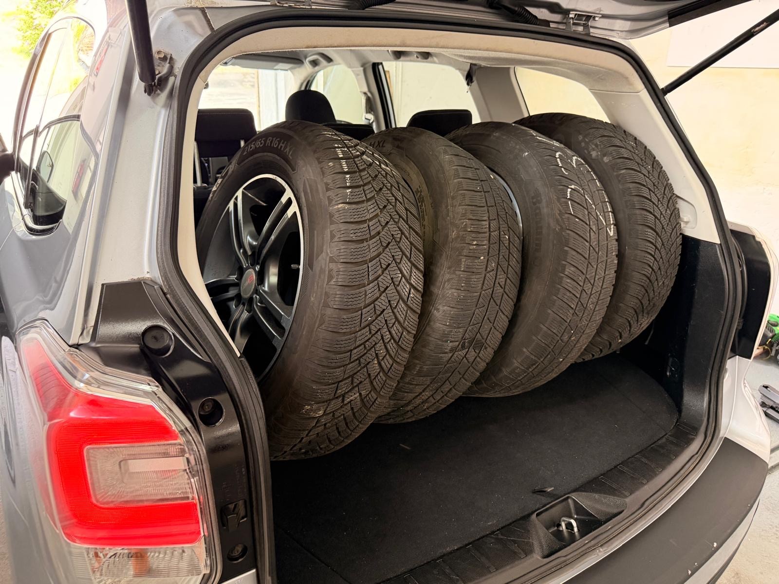 SUBARU Forester 2.0i Advantage Lineartronic-image-10