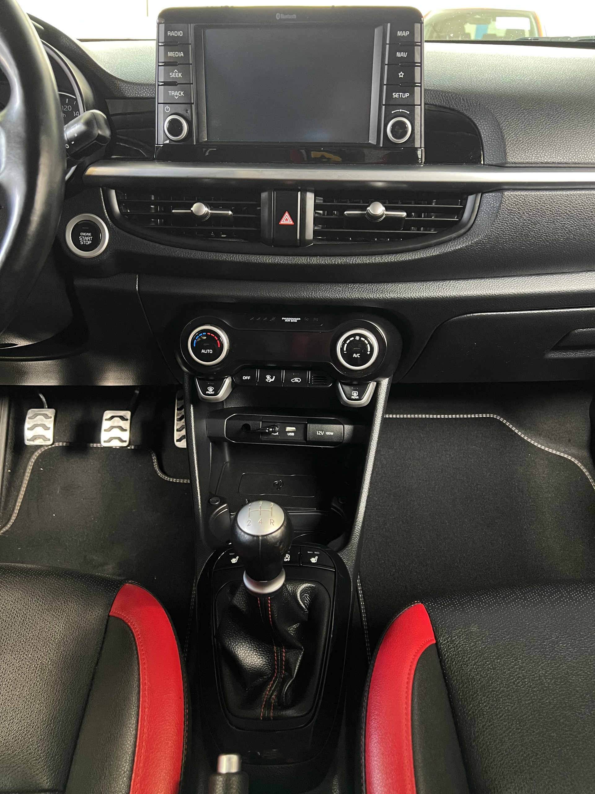 KIA Picanto 1.2 CVVT GT-Line-image-5