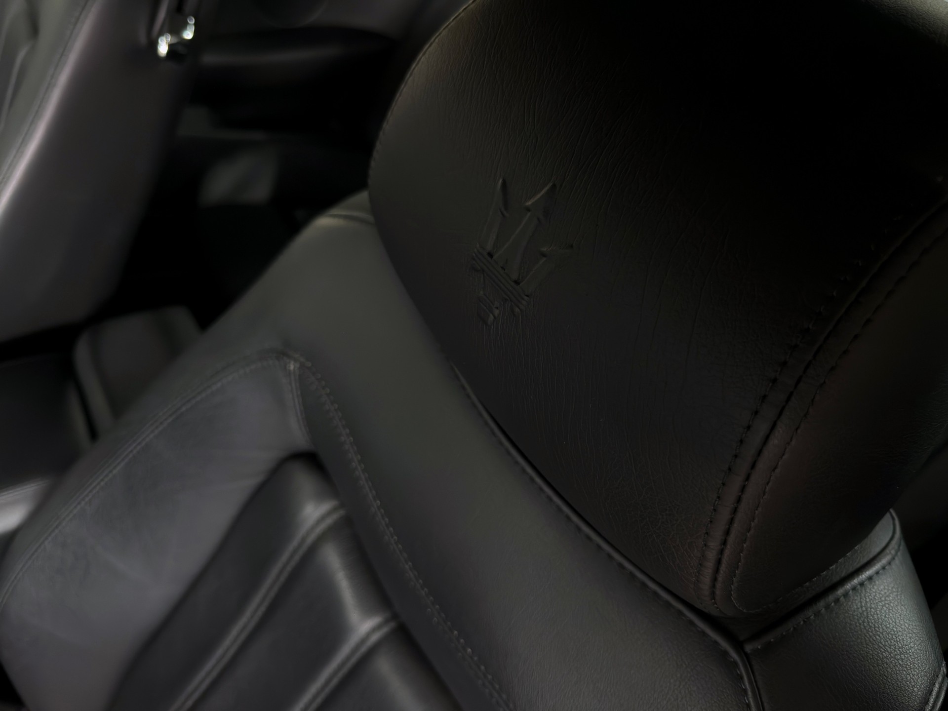 MASERATI GranTurismo Automatica-image-25