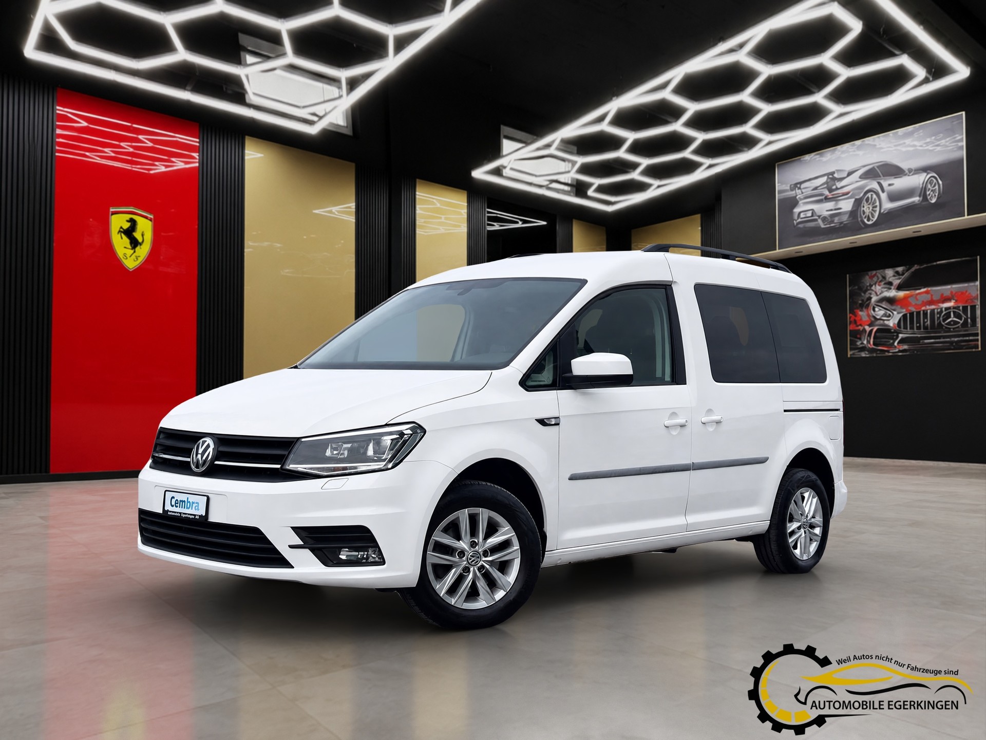 VW Caddy 2.0 TDI Family DSG-image-0