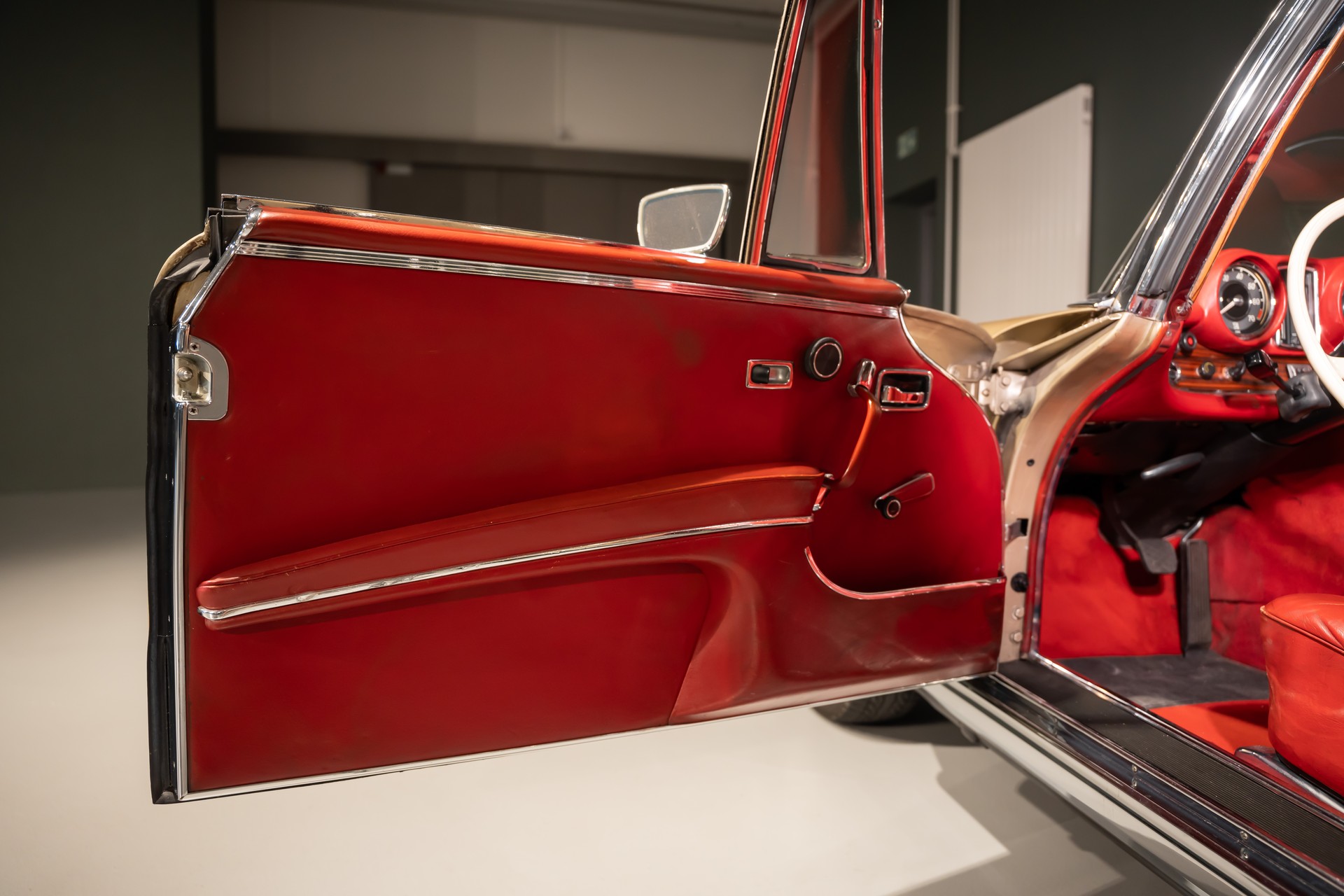 MERCEDES-BENZ SE/C-image-19