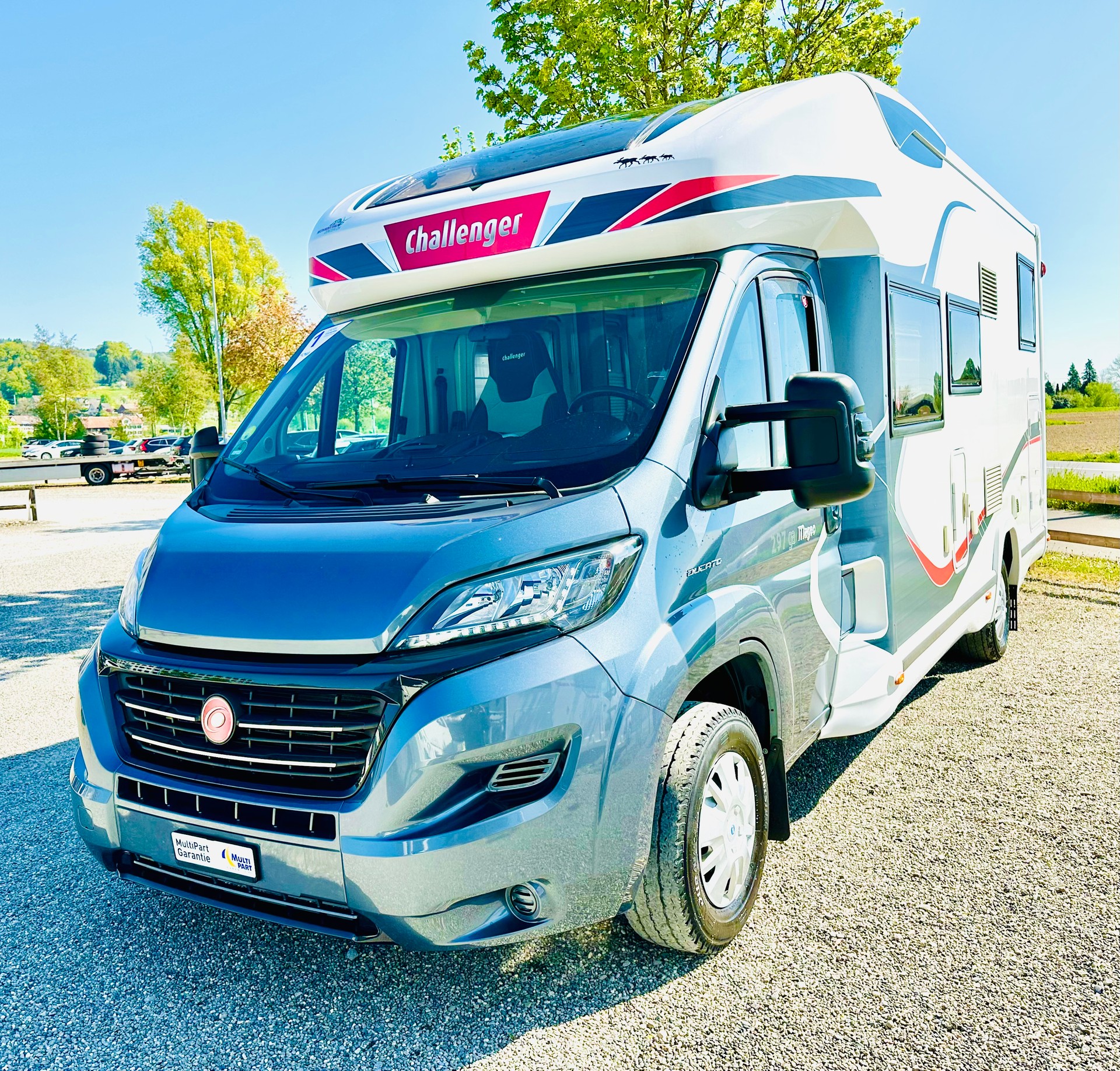 FIAT 2.3JTD 150PS Challenger ***Längsbett / RIESEN-HECK-GARAGE-image-6
