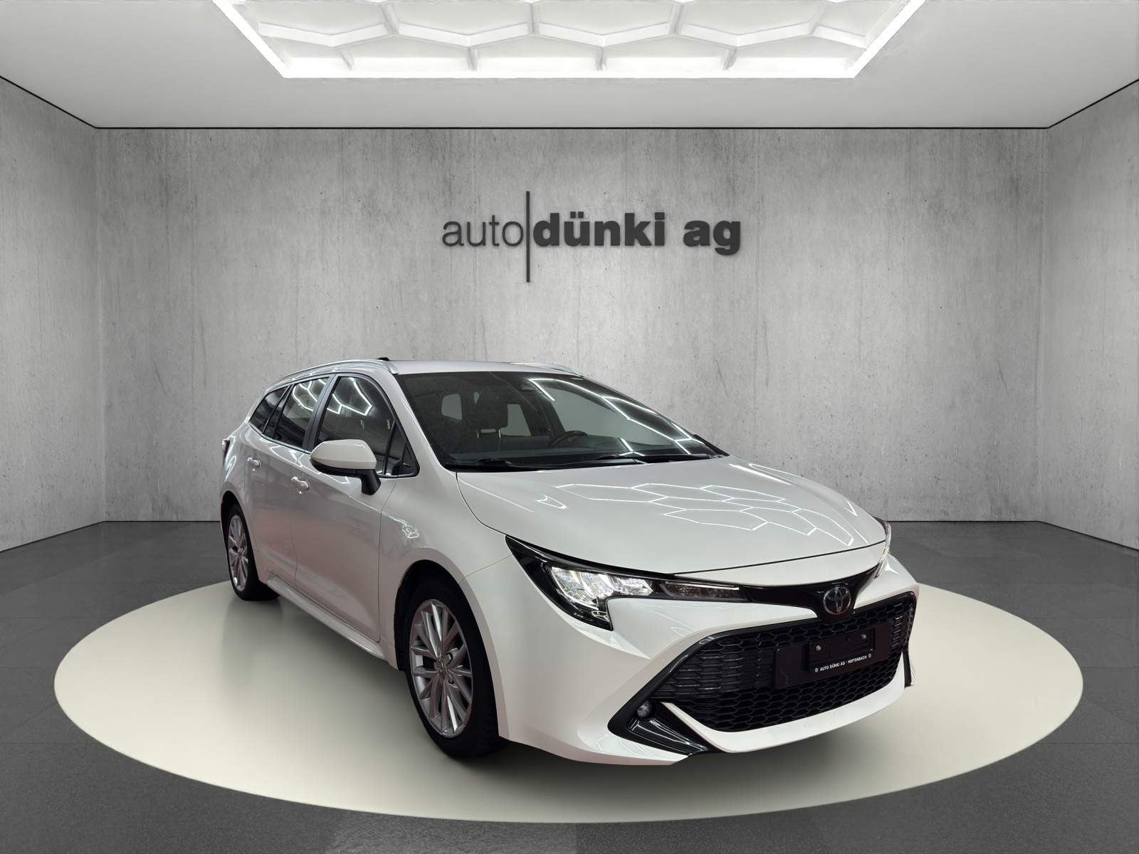 TOYOTA Corolla Touring Sports 1.2 Turbo Comfort-image-5