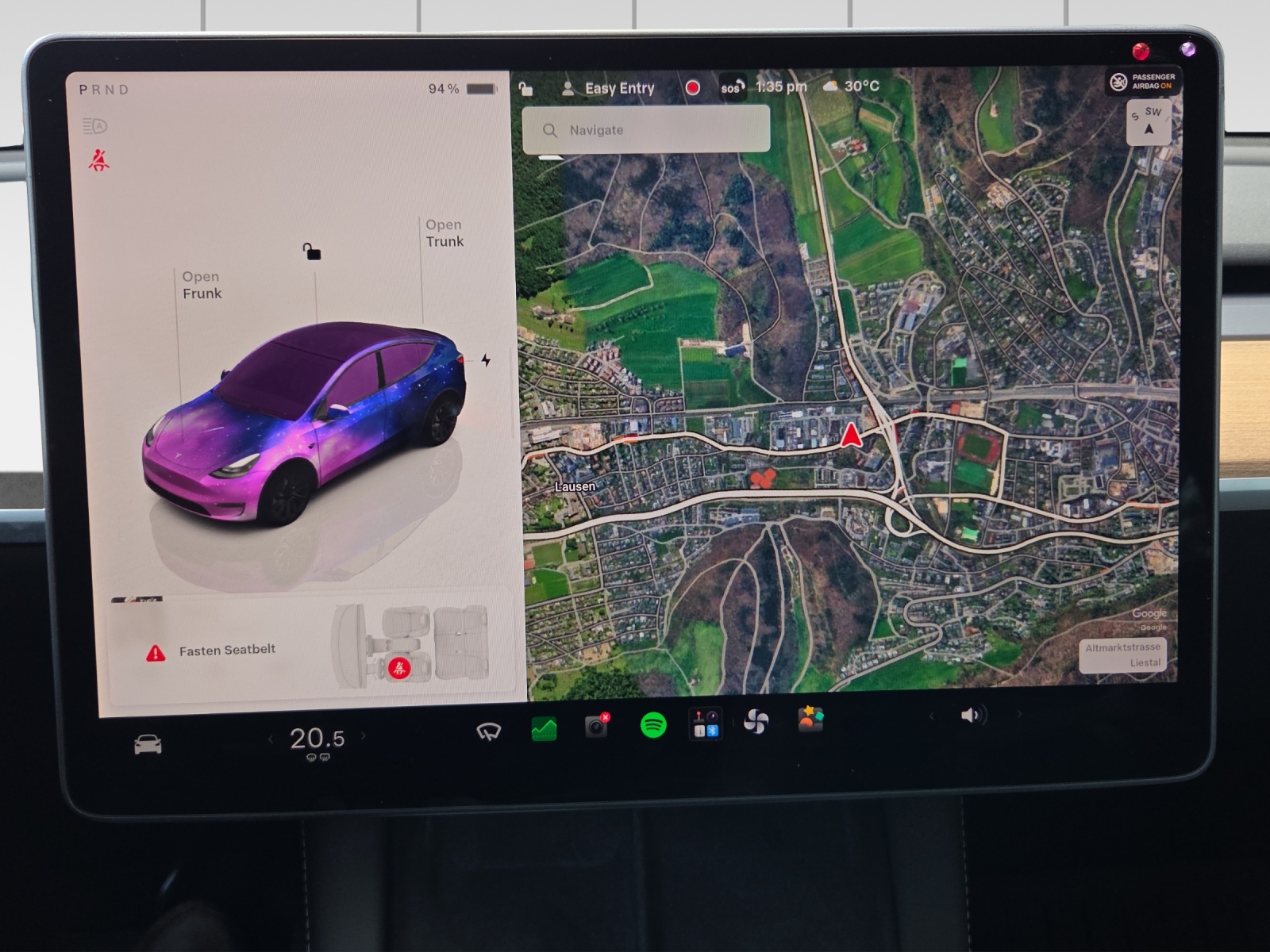 TESLA Model Y Long Range-image-6