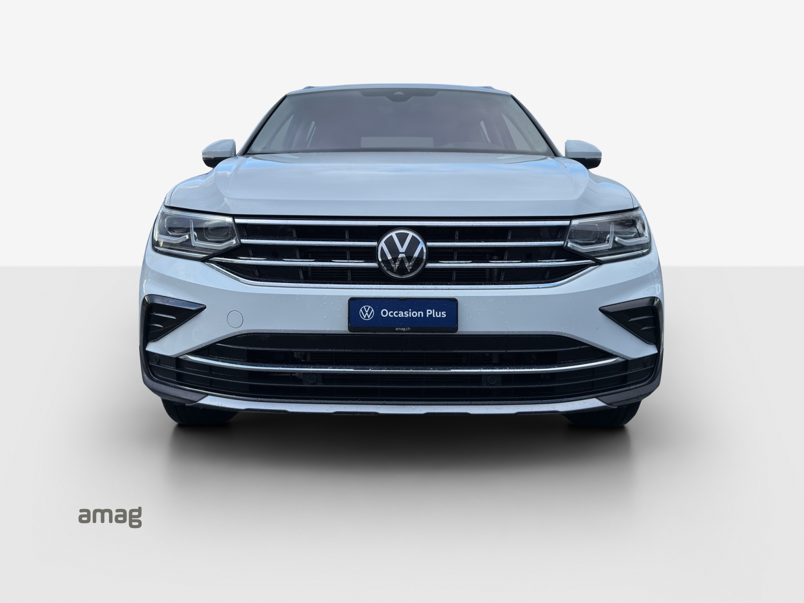 VW Tiguan 2.0 TDI SCR Elegance 4Motion DSG-image-6