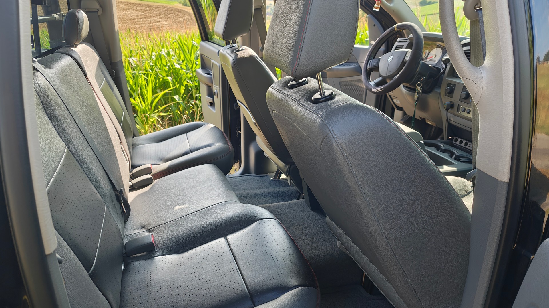 DODGE 1500 SLT QUAD CAB SPORT-image-10