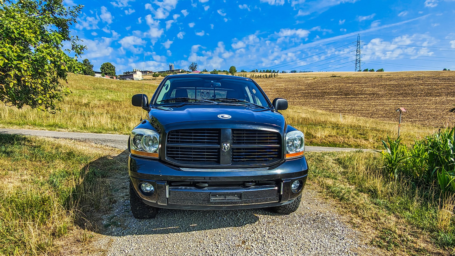 DODGE 1500 SLT QUAD CAB SPORT-image-2