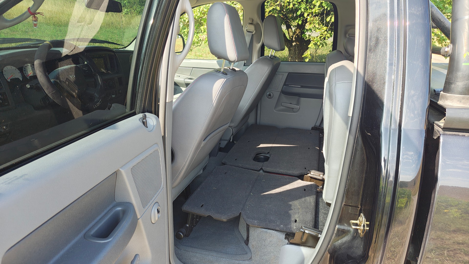 DODGE 1500 SLT QUAD CAB SPORT-image-11