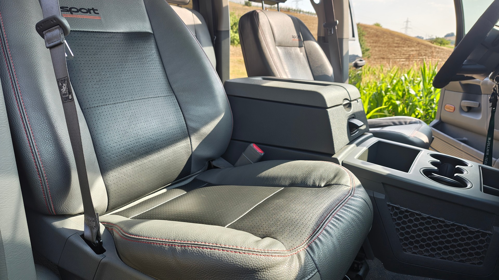 DODGE 1500 SLT QUAD CAB SPORT-image-14