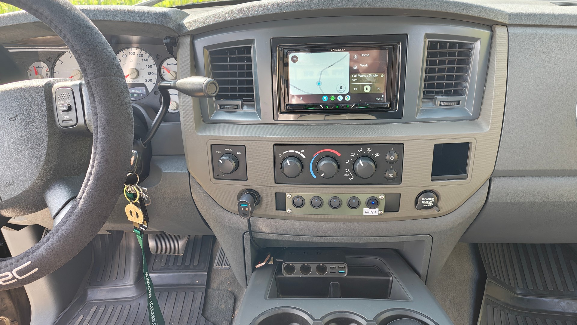 DODGE 1500 SLT QUAD CAB SPORT-image-16