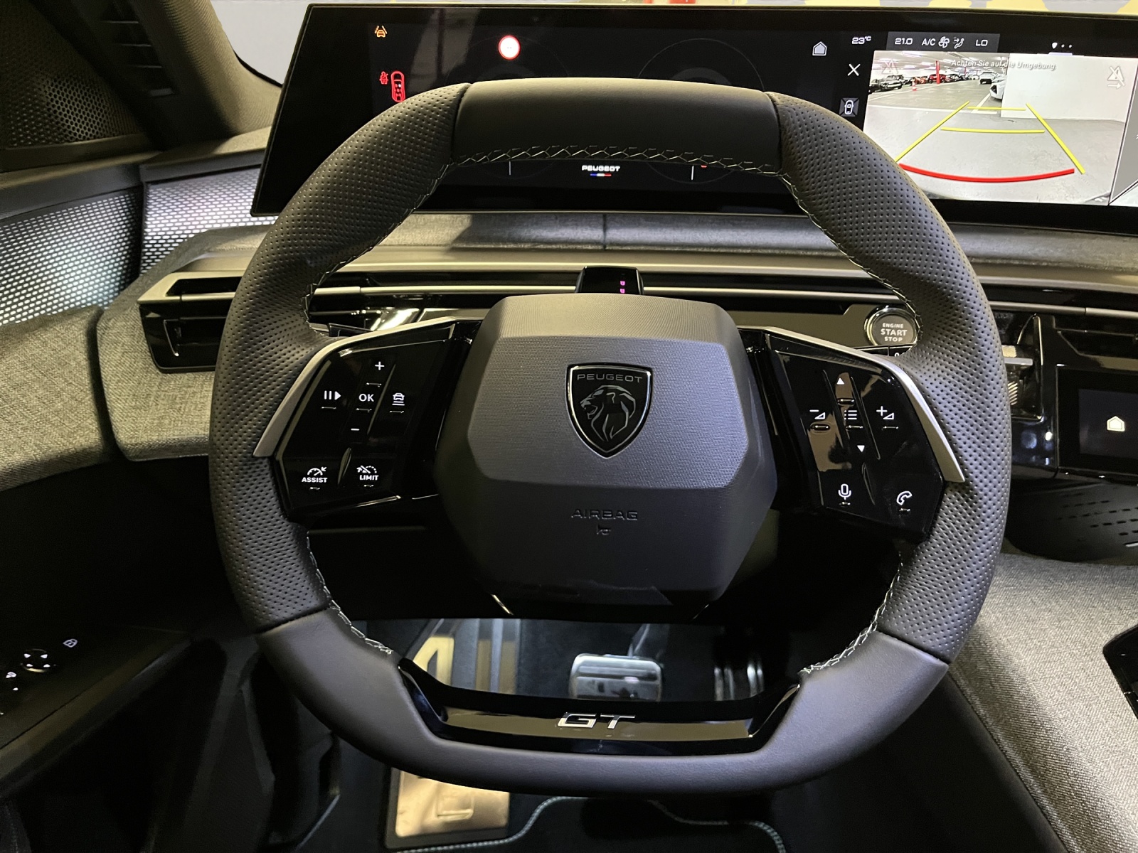 PEUGEOT 5008 1.2 Hybrid GT-image-8