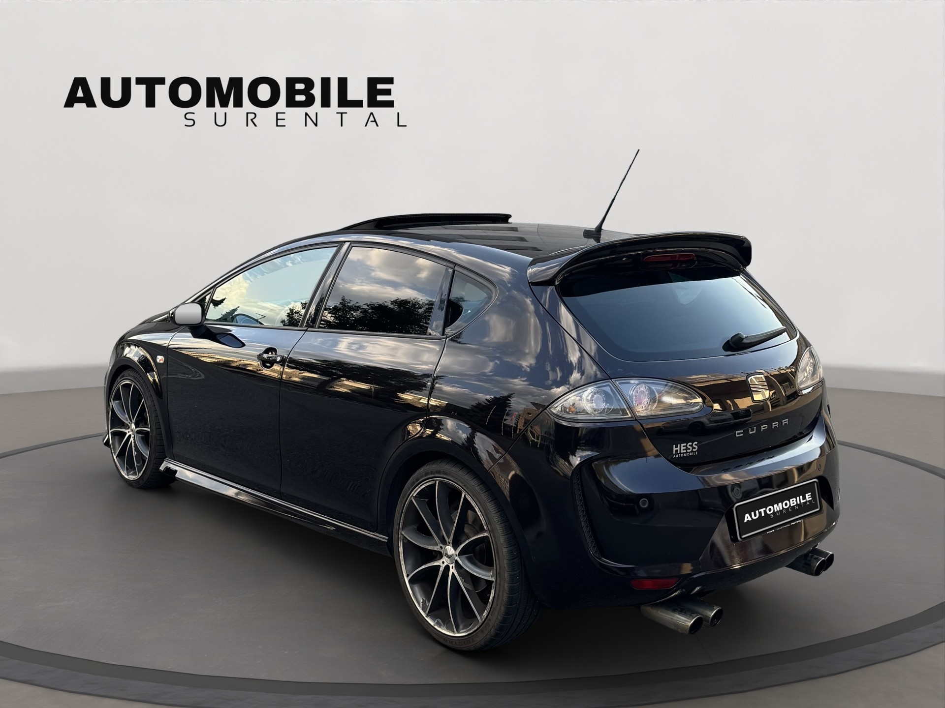 SEAT Leon 2.0 TSI Cupra-image-6
