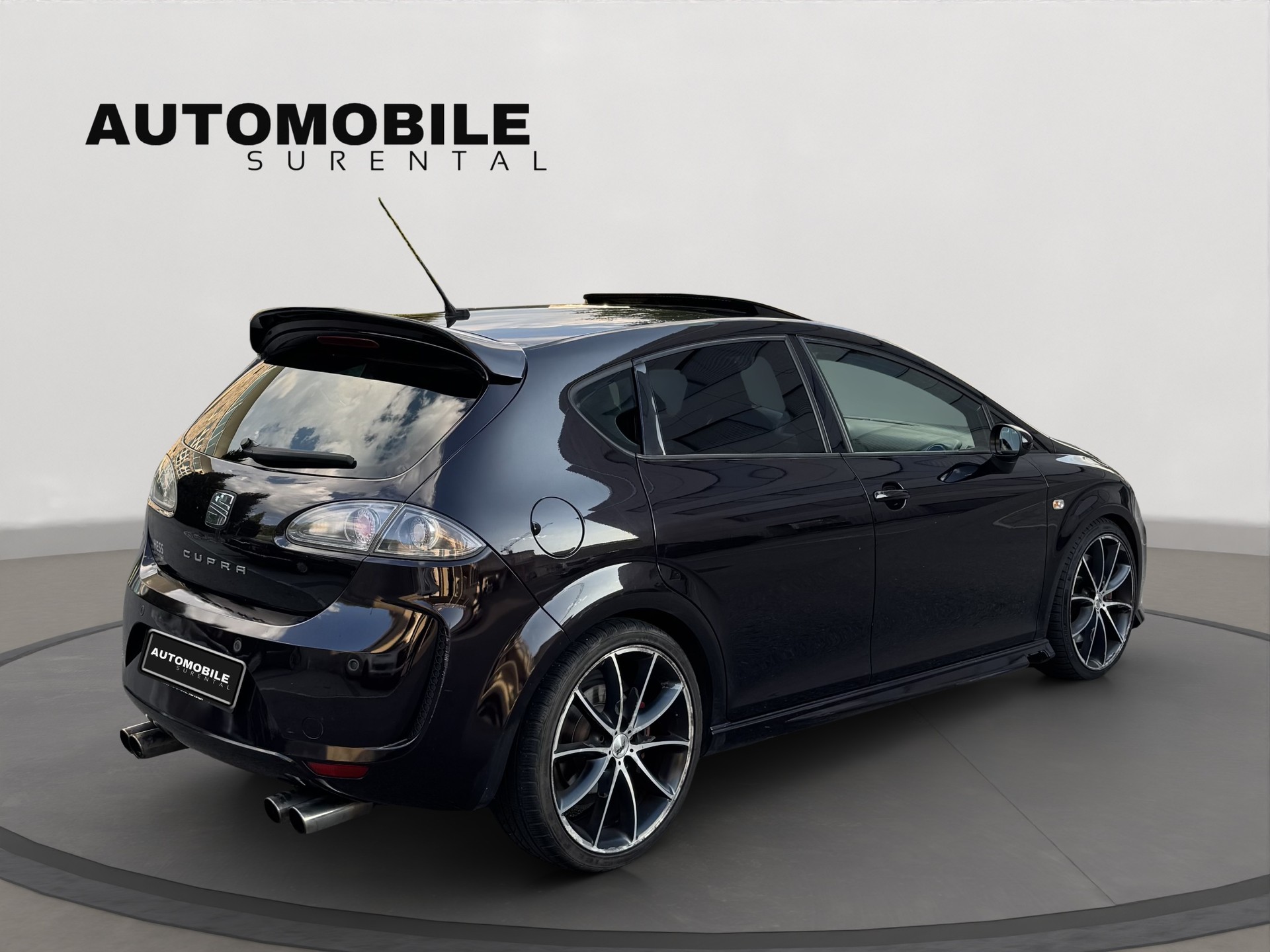 SEAT Leon 2.0 TSI Cupra-image-5
