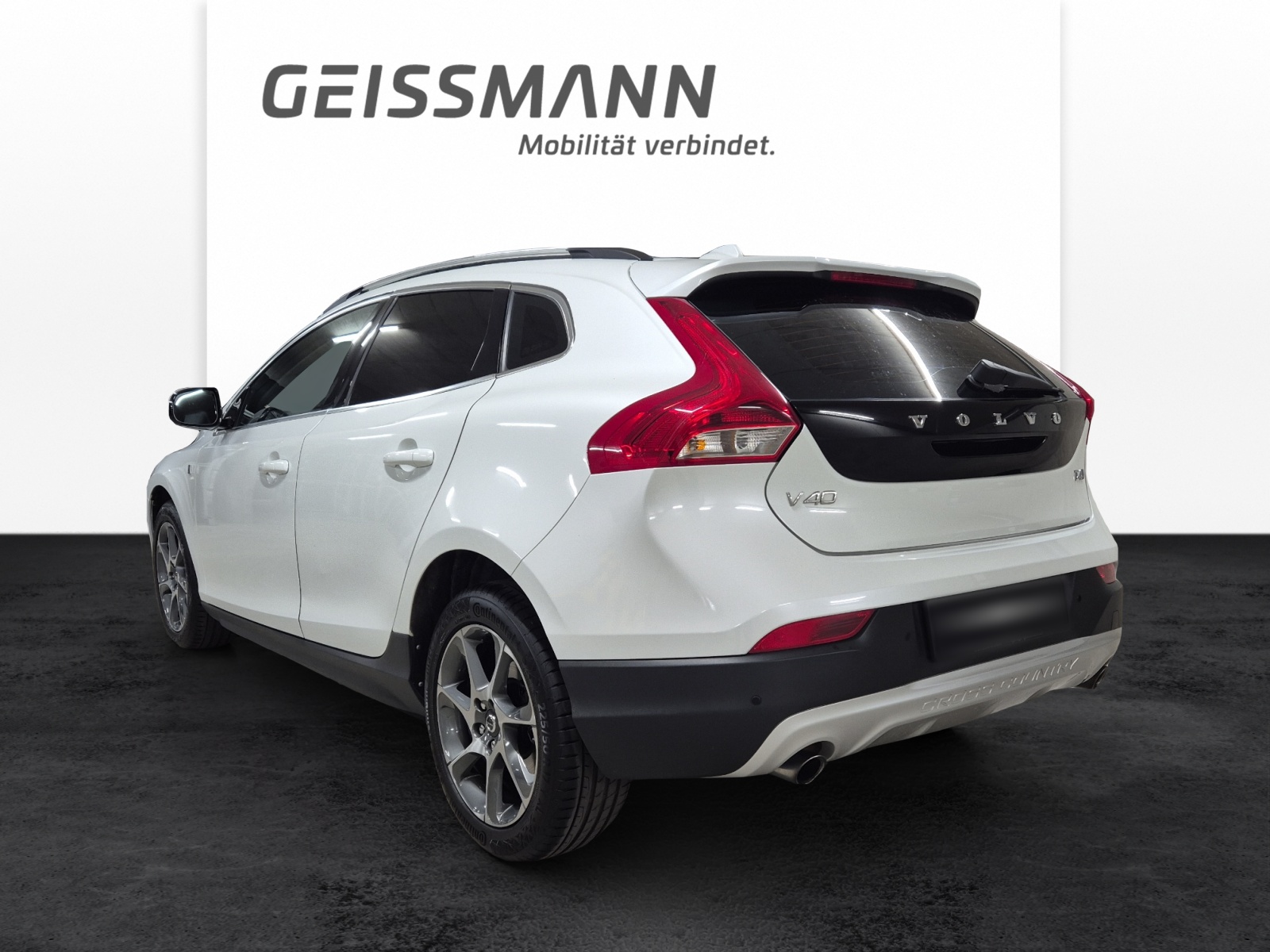 VOLVO V40 CC 2.0 T4 Ocean Race AWD S/S-image-5