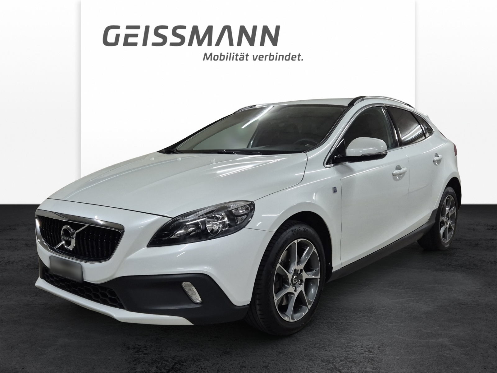 VOLVO V40 CC 2.0 T4 Ocean Race AWD S/S-image-0