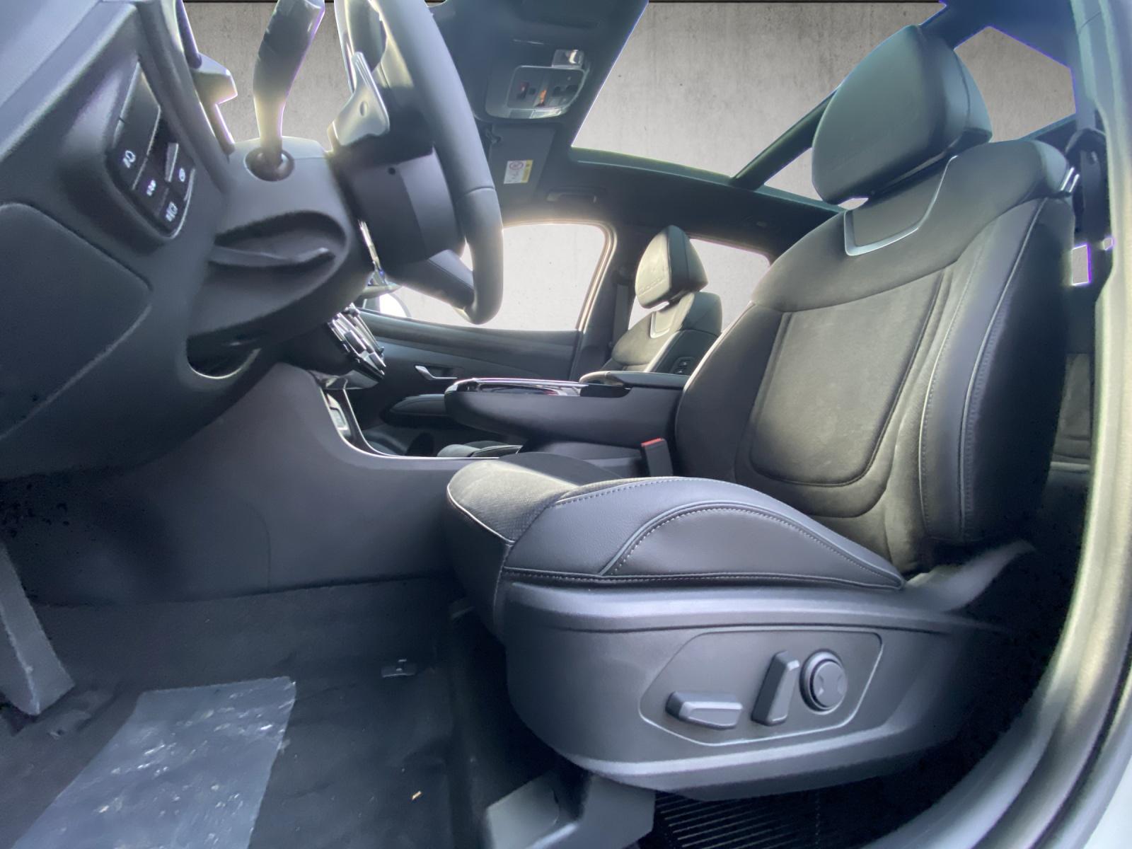HYUNDAI Tucson 1.6 T-GDi HEV 20th Anniversary 4WD-image-17