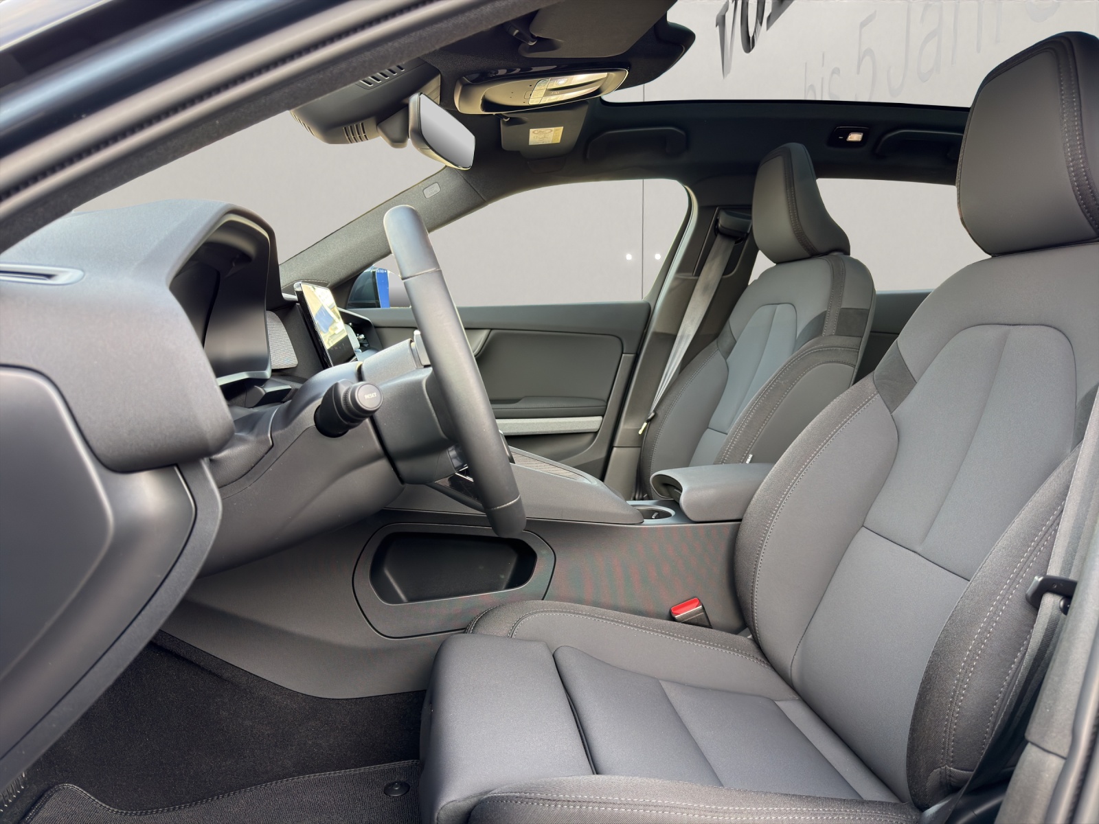 POLESTAR 2 Long Range Dual Motor-image-8